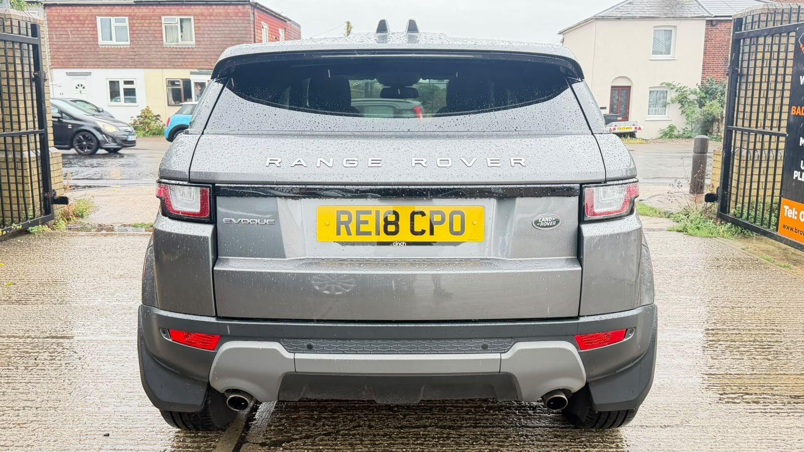 Land Rover Range Rover Evoque view 8