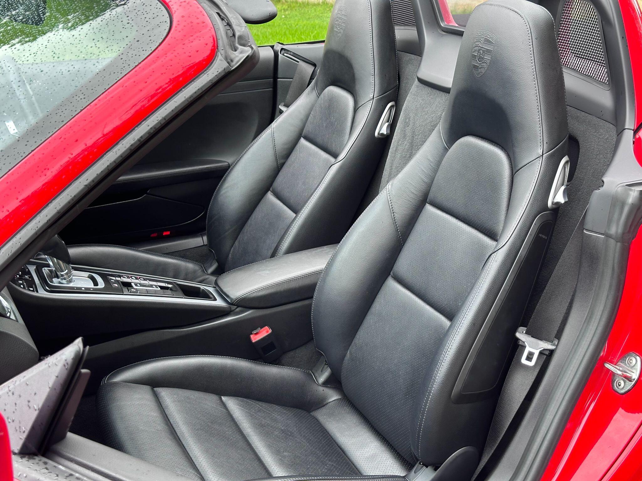 Porsche 718 Boxster view 10