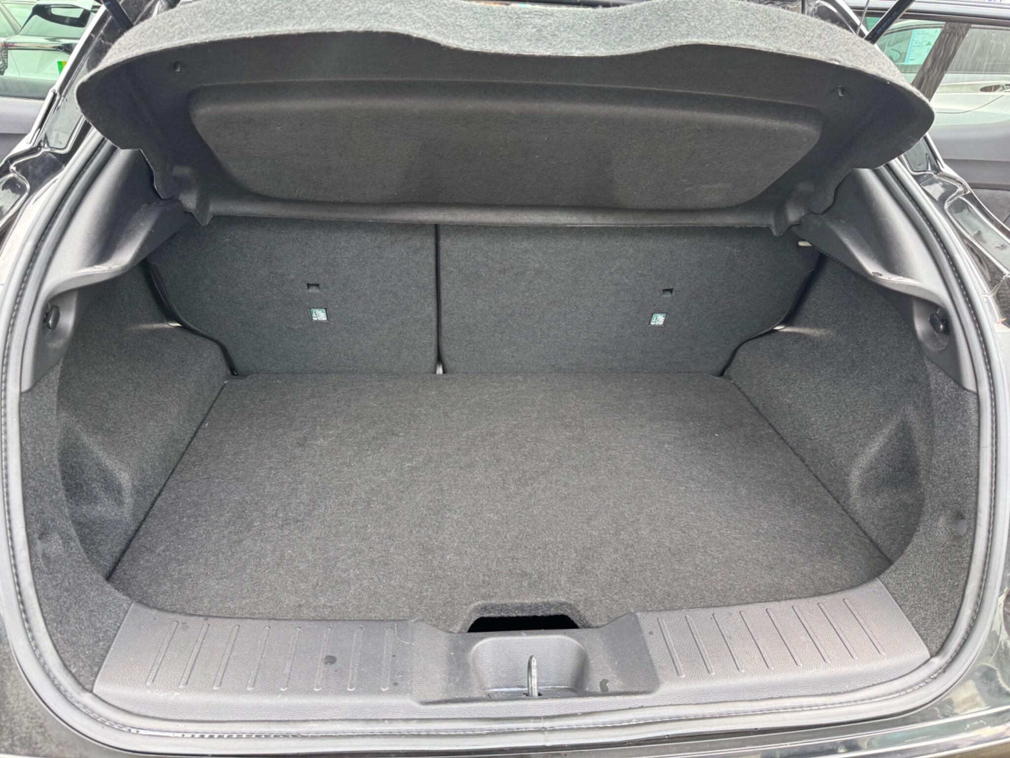 Nissan Juke view 44