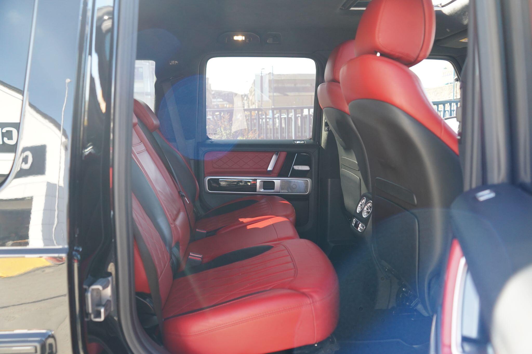 Mercedes-Benz G Class view 17