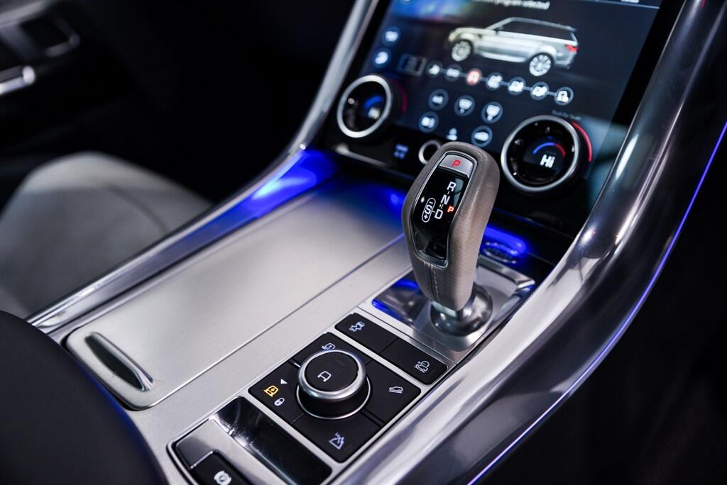 Land Rover Range Rover Sport view 22