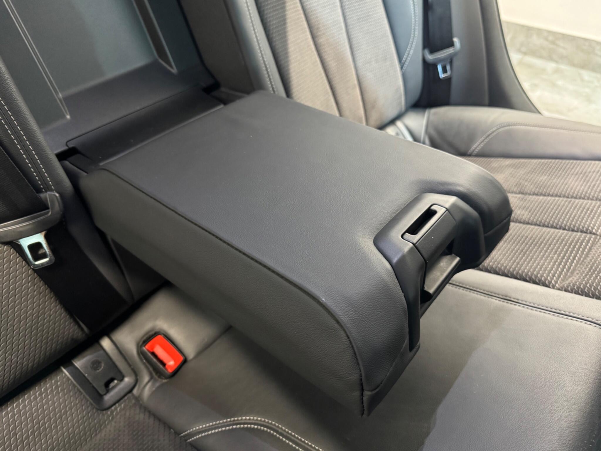 Audi A4 view 62