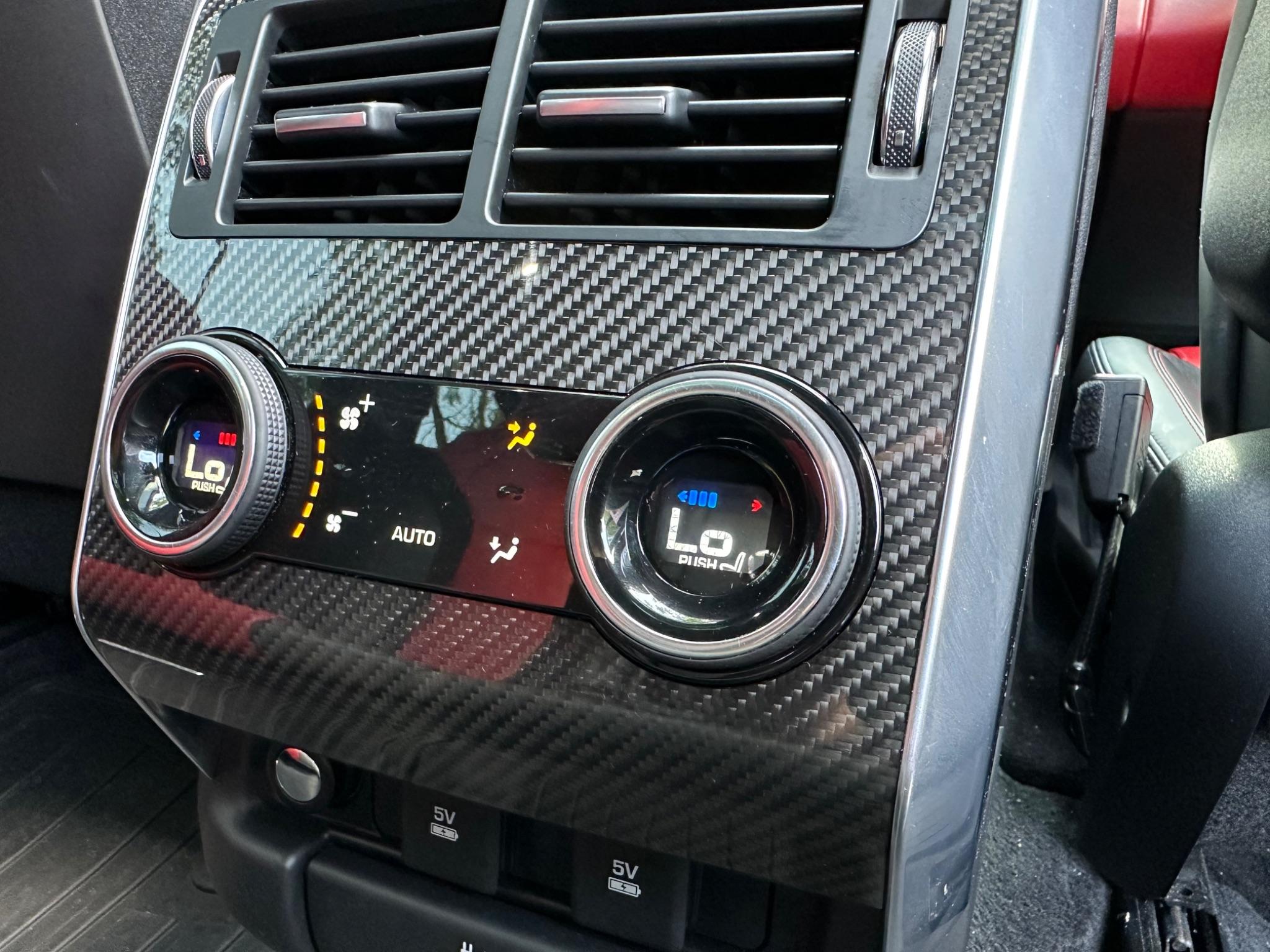 Land Rover Range Rover Sport view 40