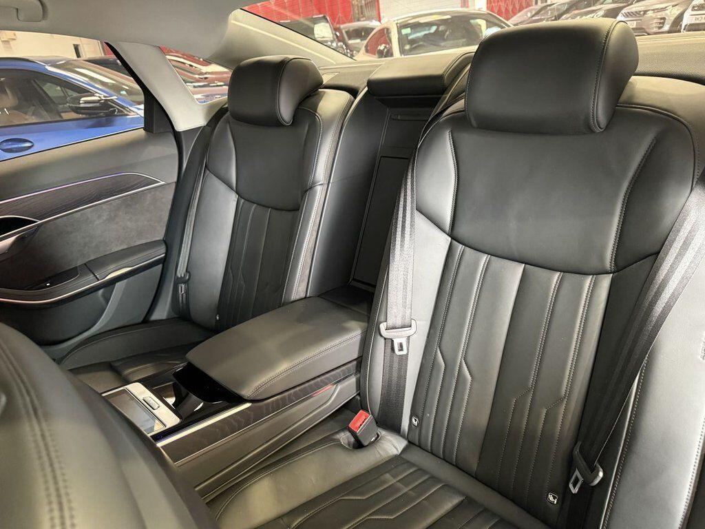 Audi A8 view 59