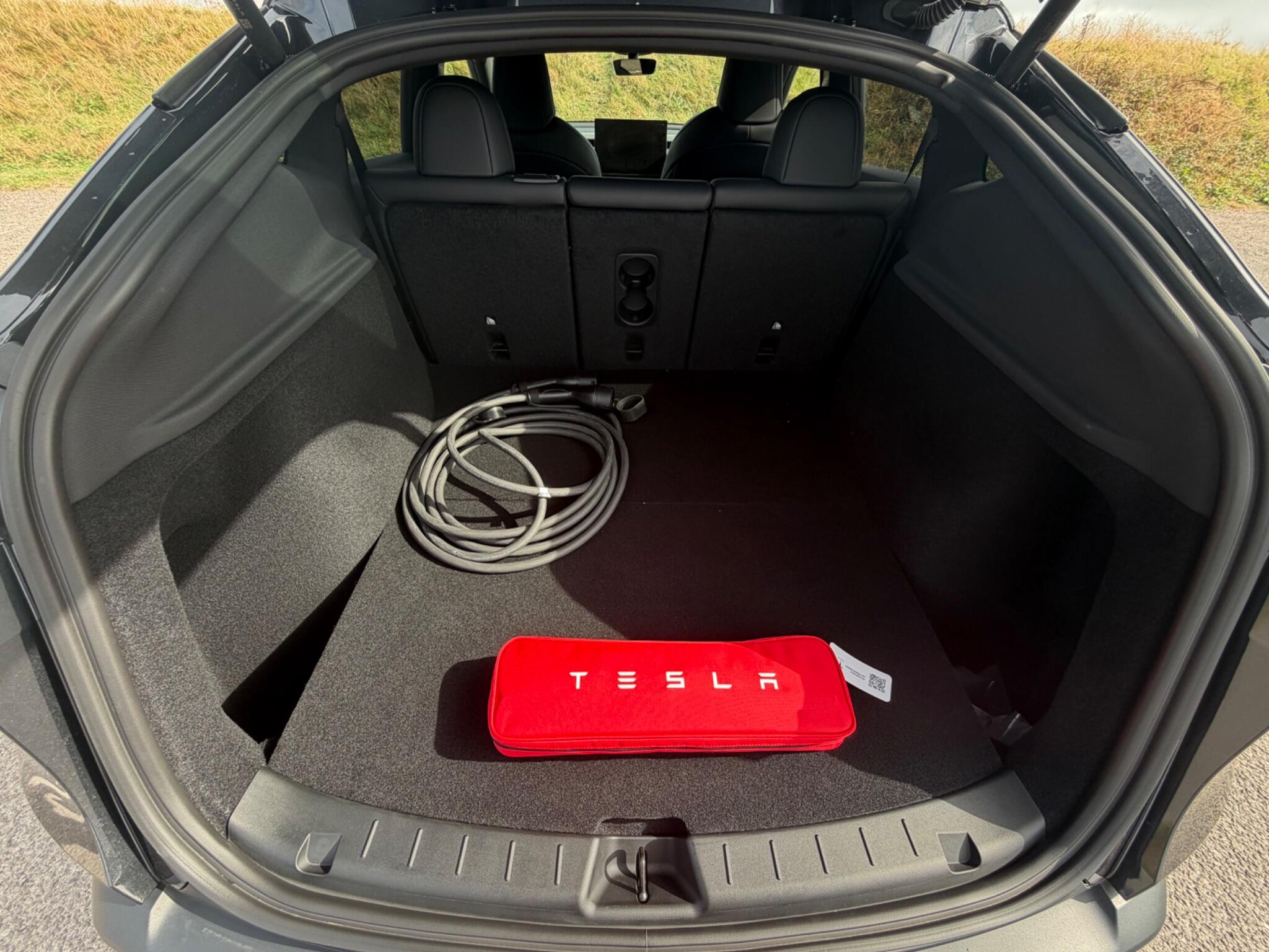 Tesla Model Y view 50