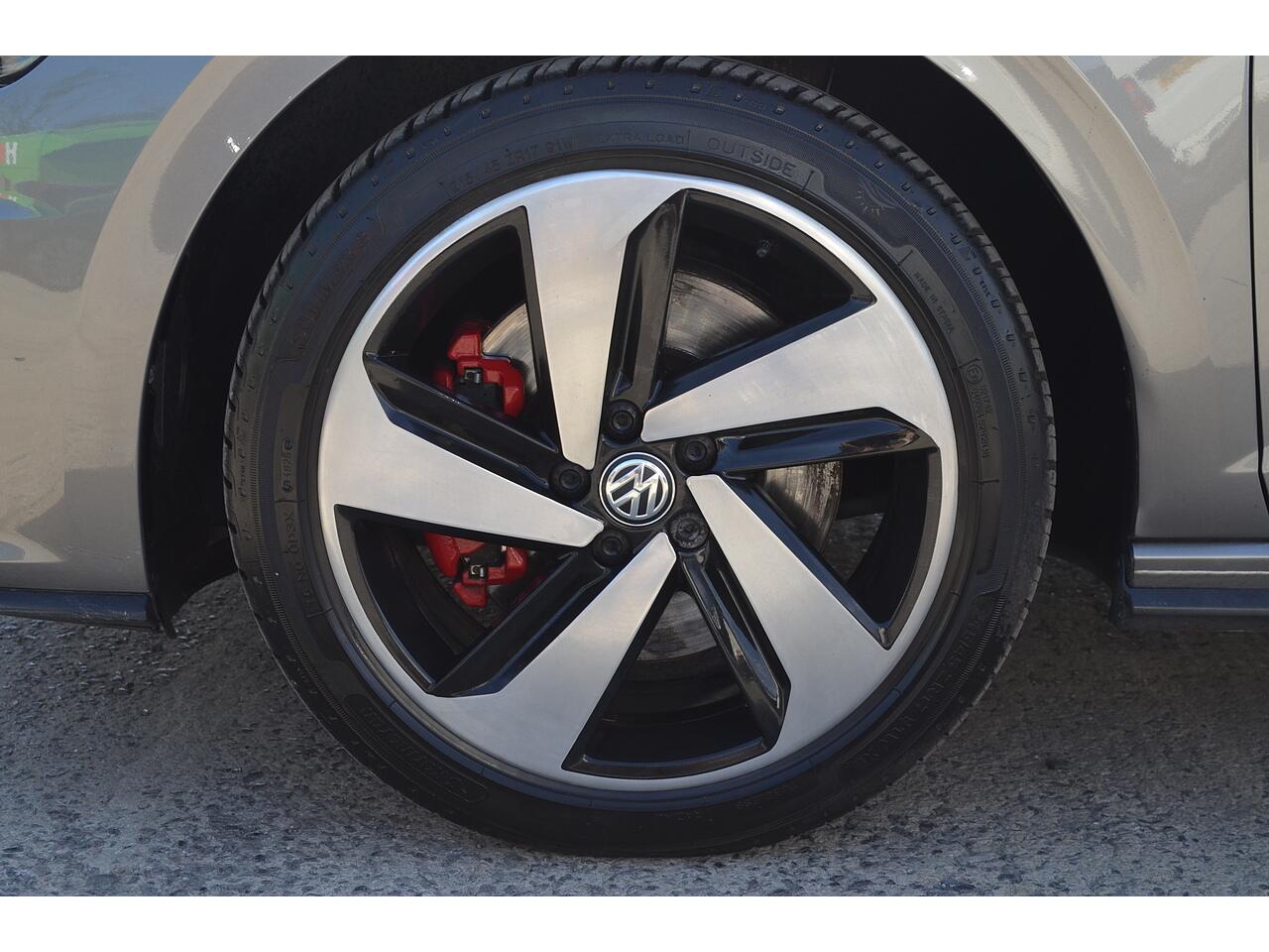 Volkswagen Polo view 42