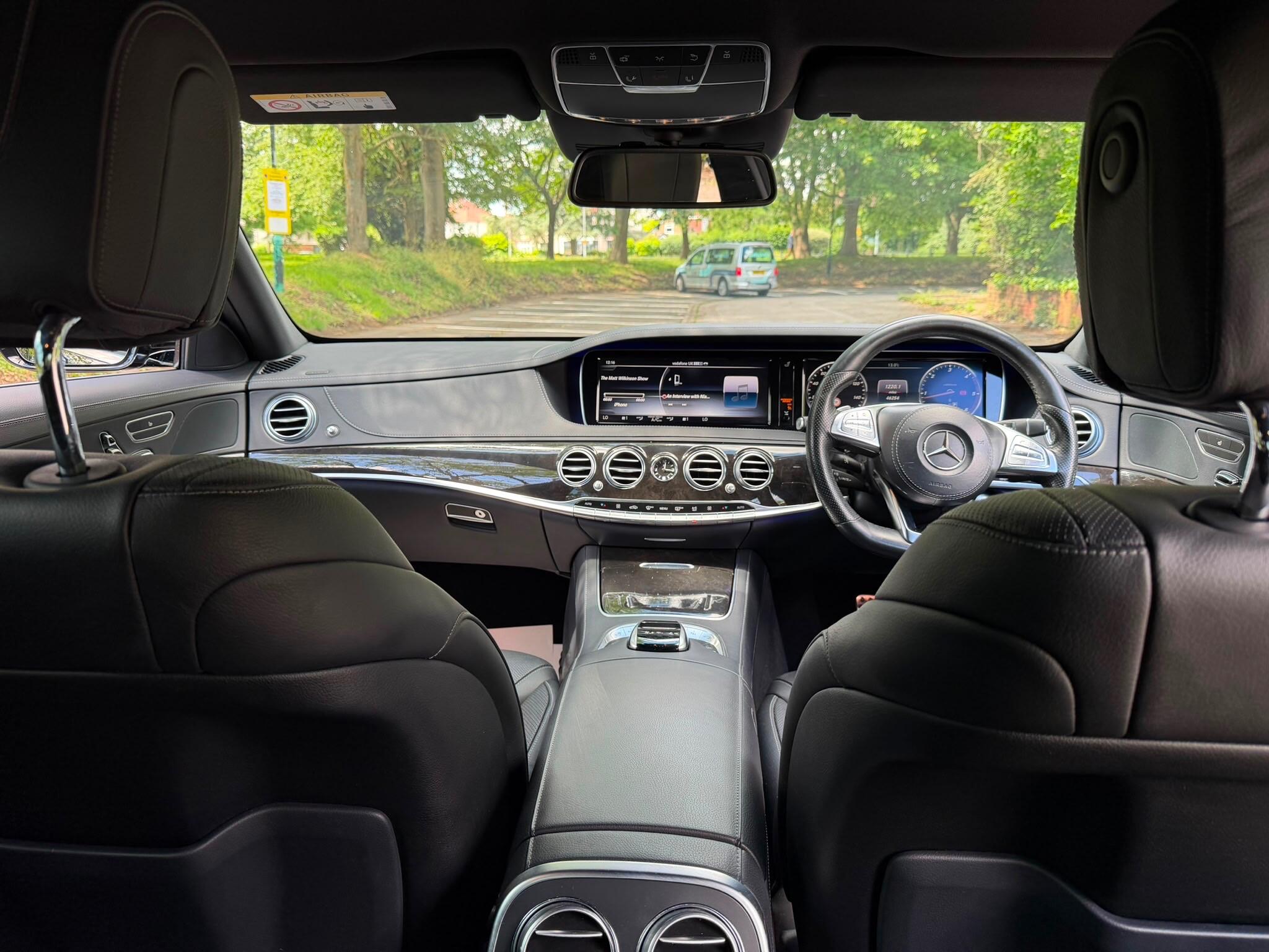 Mercedes-Benz S-Class view 28