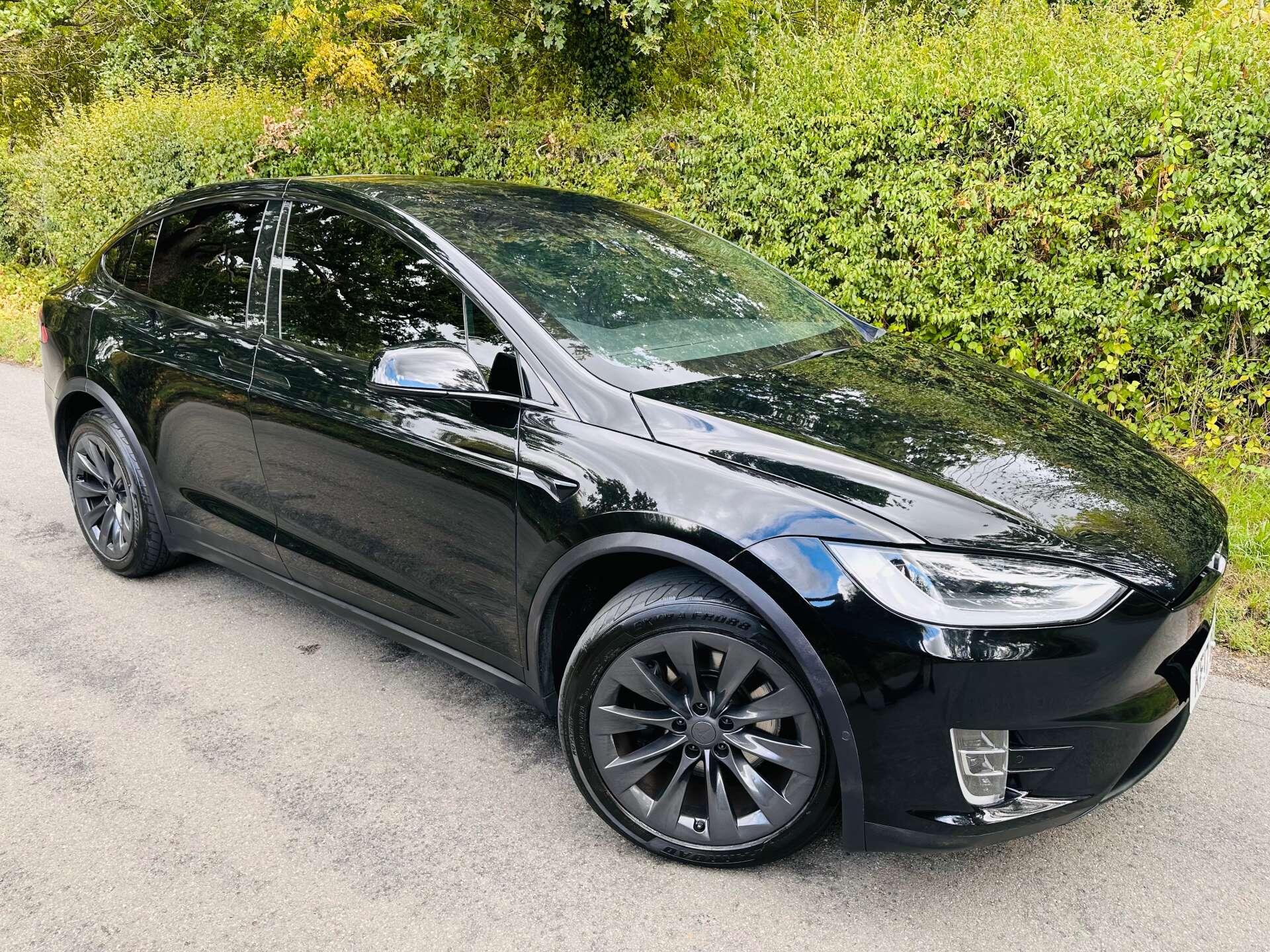 Tesla Model X view 50