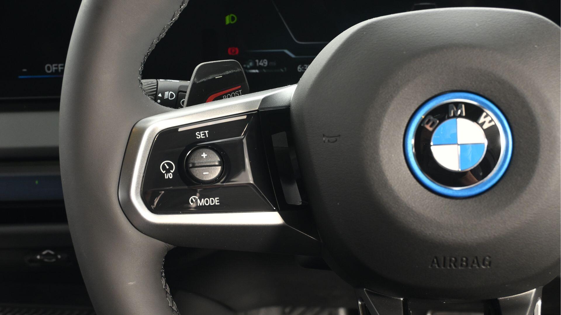 BMW X3 view 17