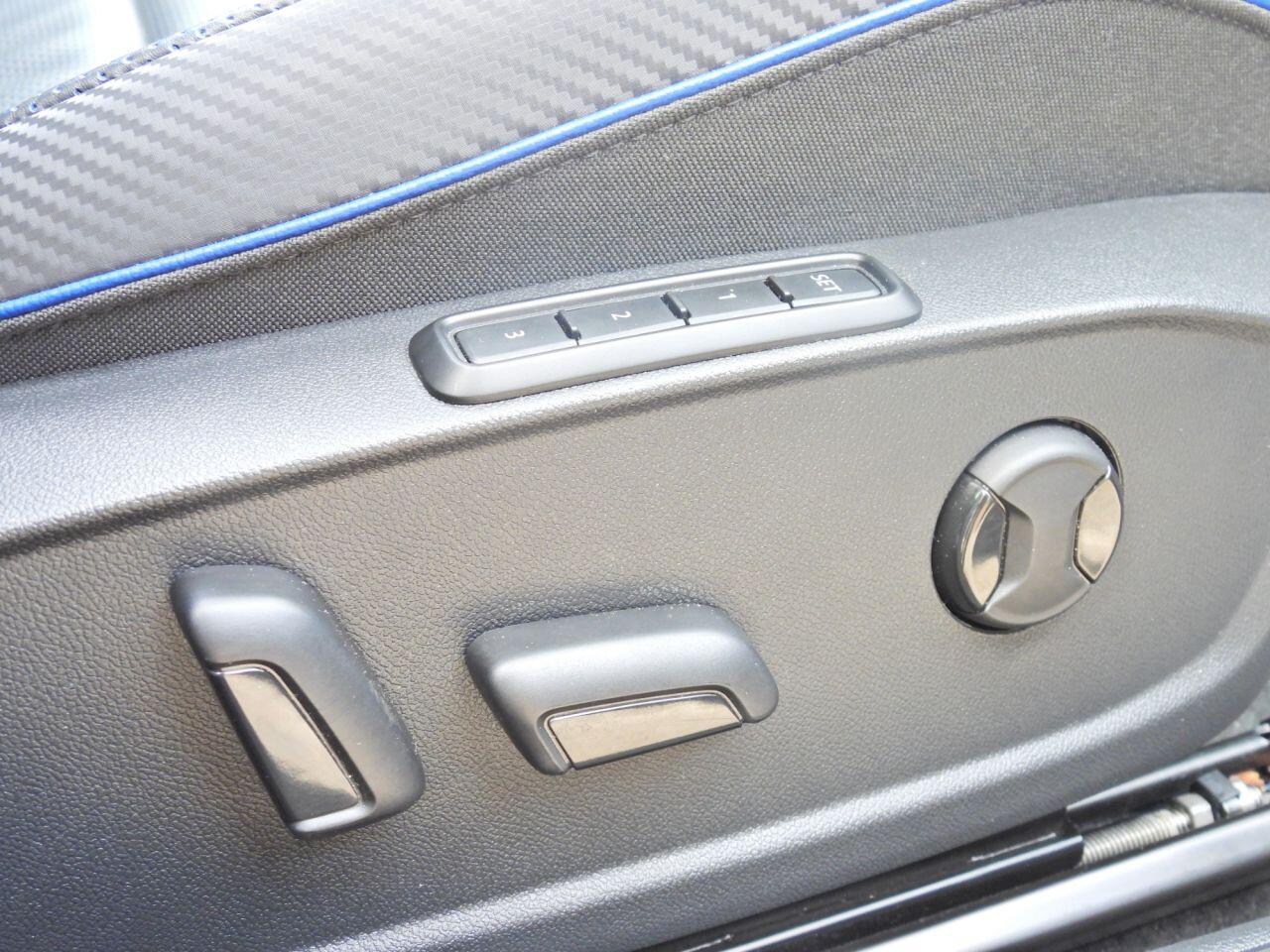 Volkswagen Golf view 29
