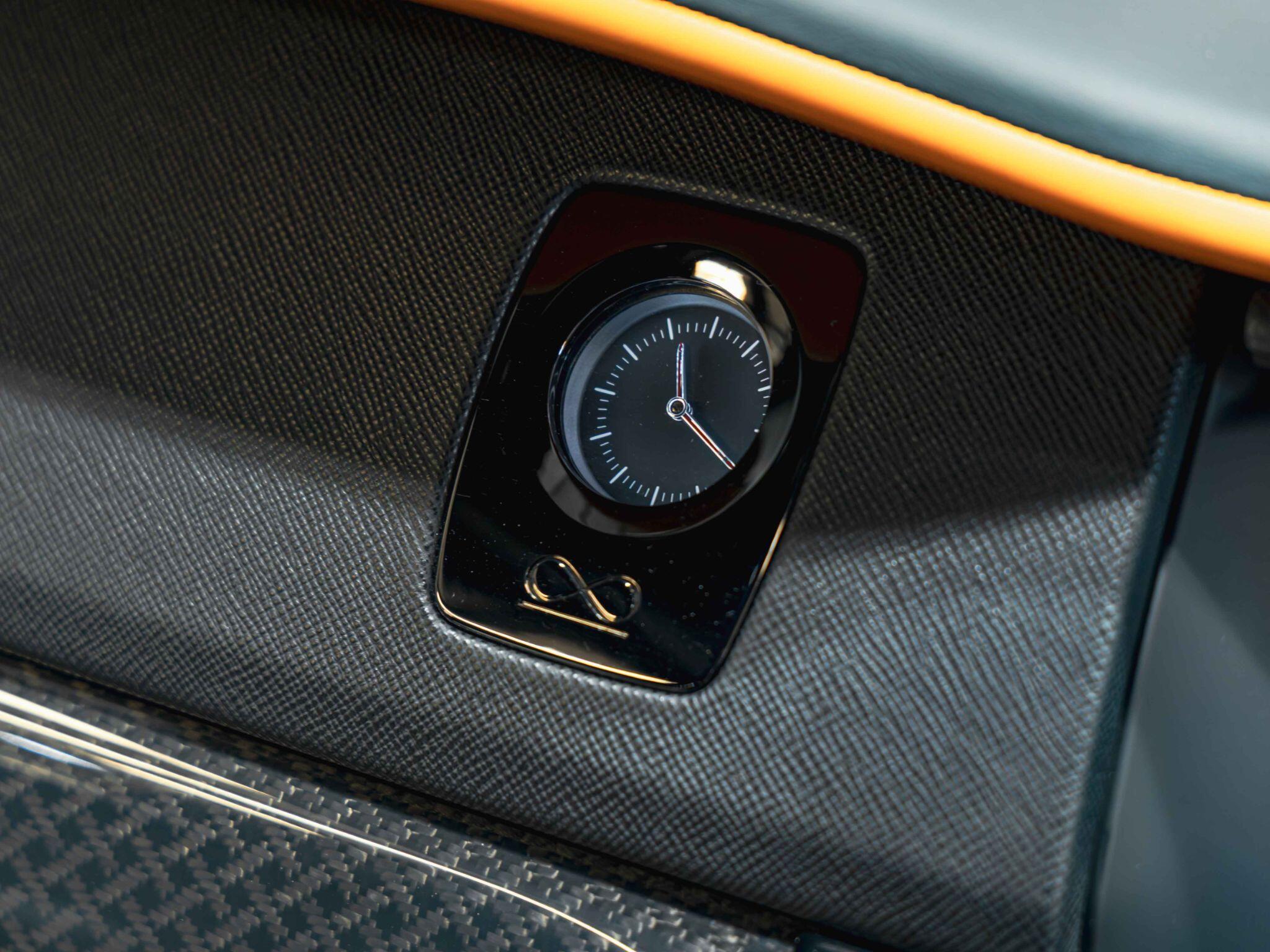 Rolls-Royce Cullinan view 24