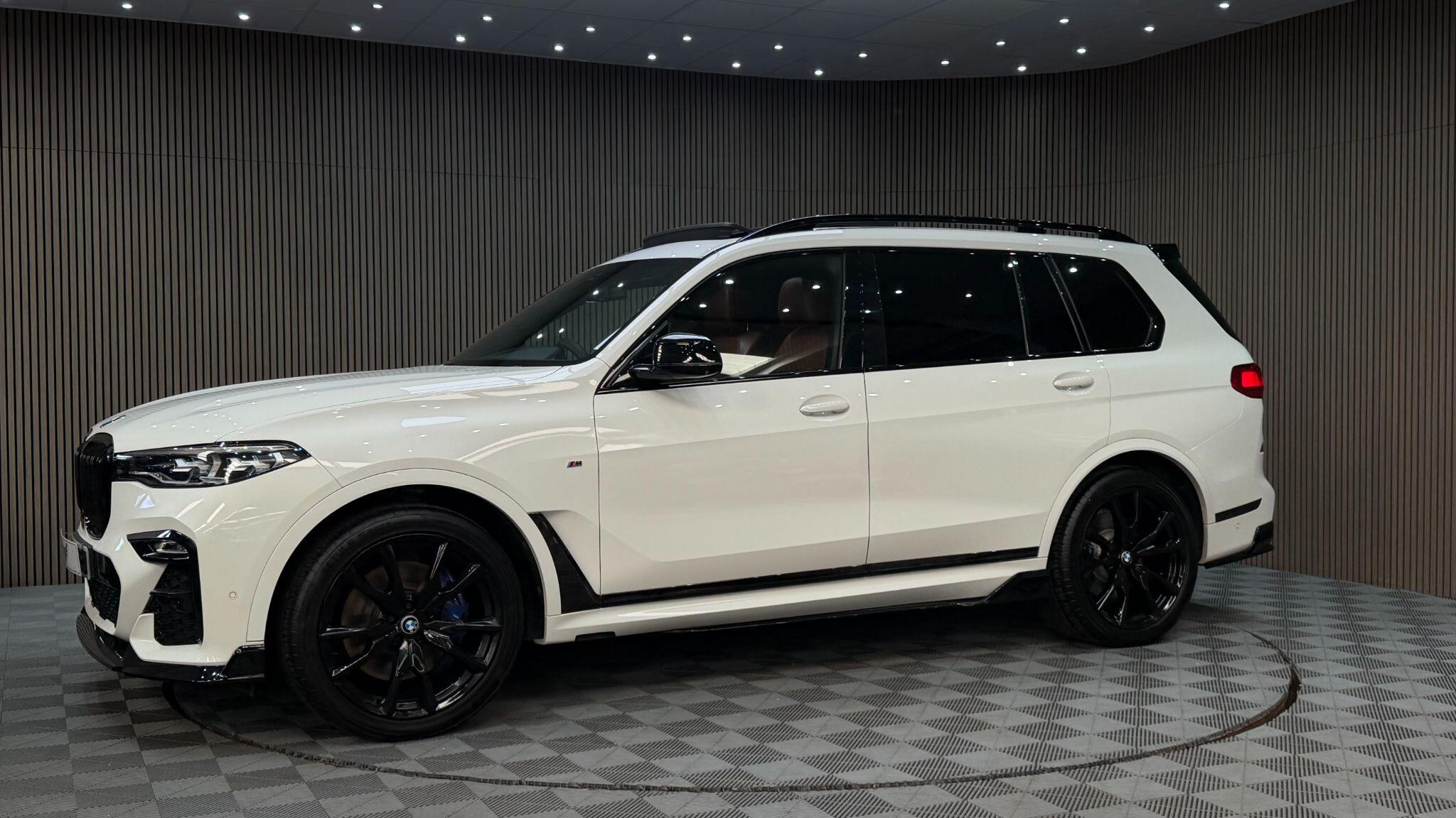 BMW X7 view 54