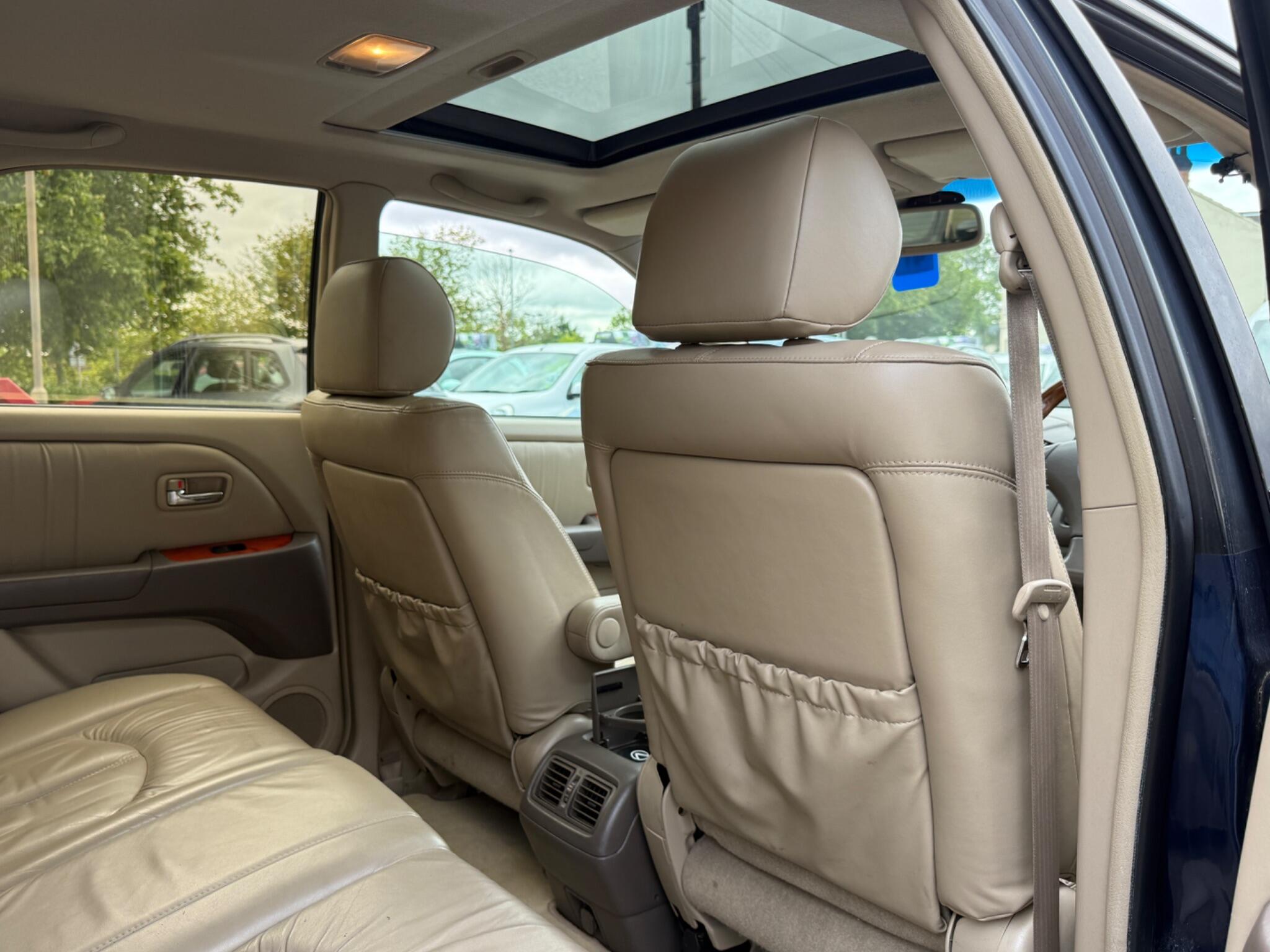 Lexus RX - Image 38