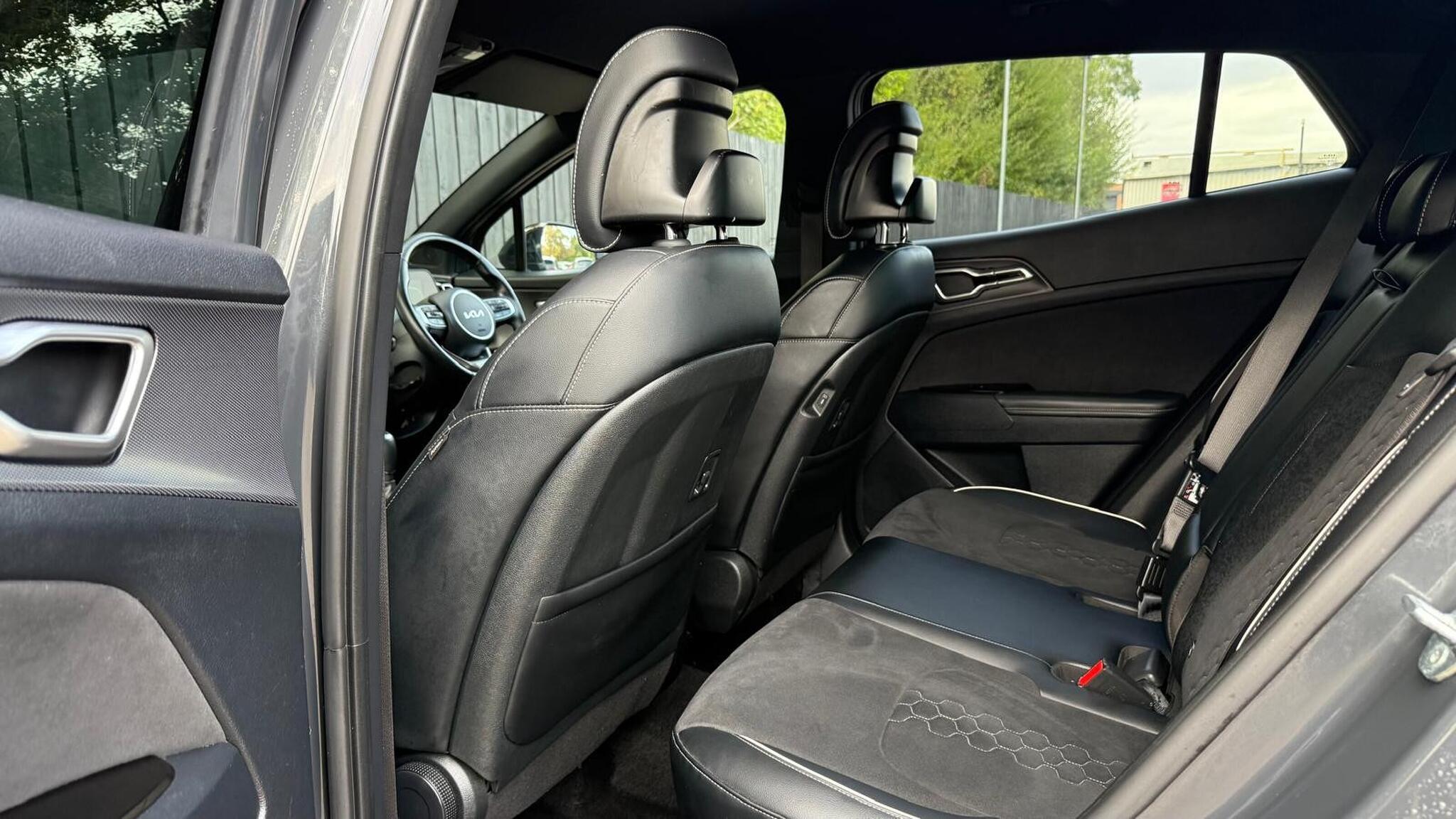 Kia Sportage view 28