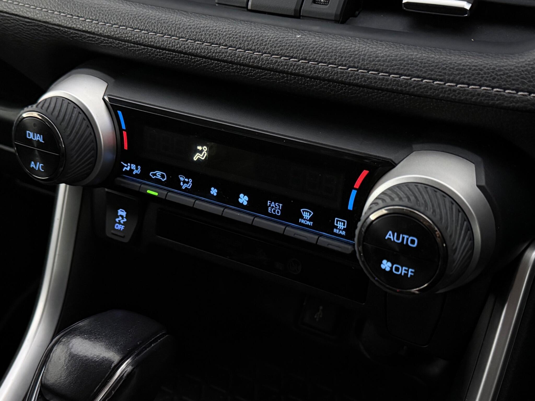 Toyota Rav4 view 25
