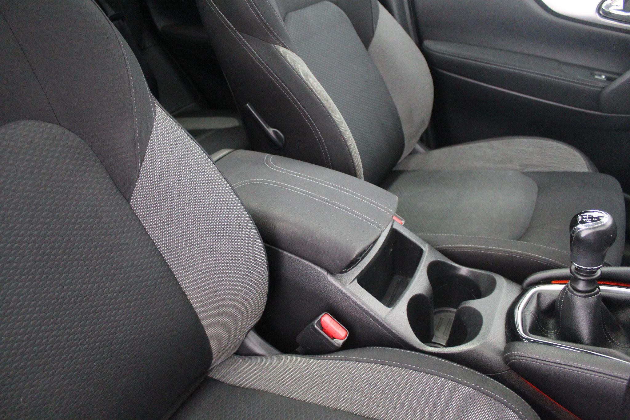 Nissan Qashqai view 44