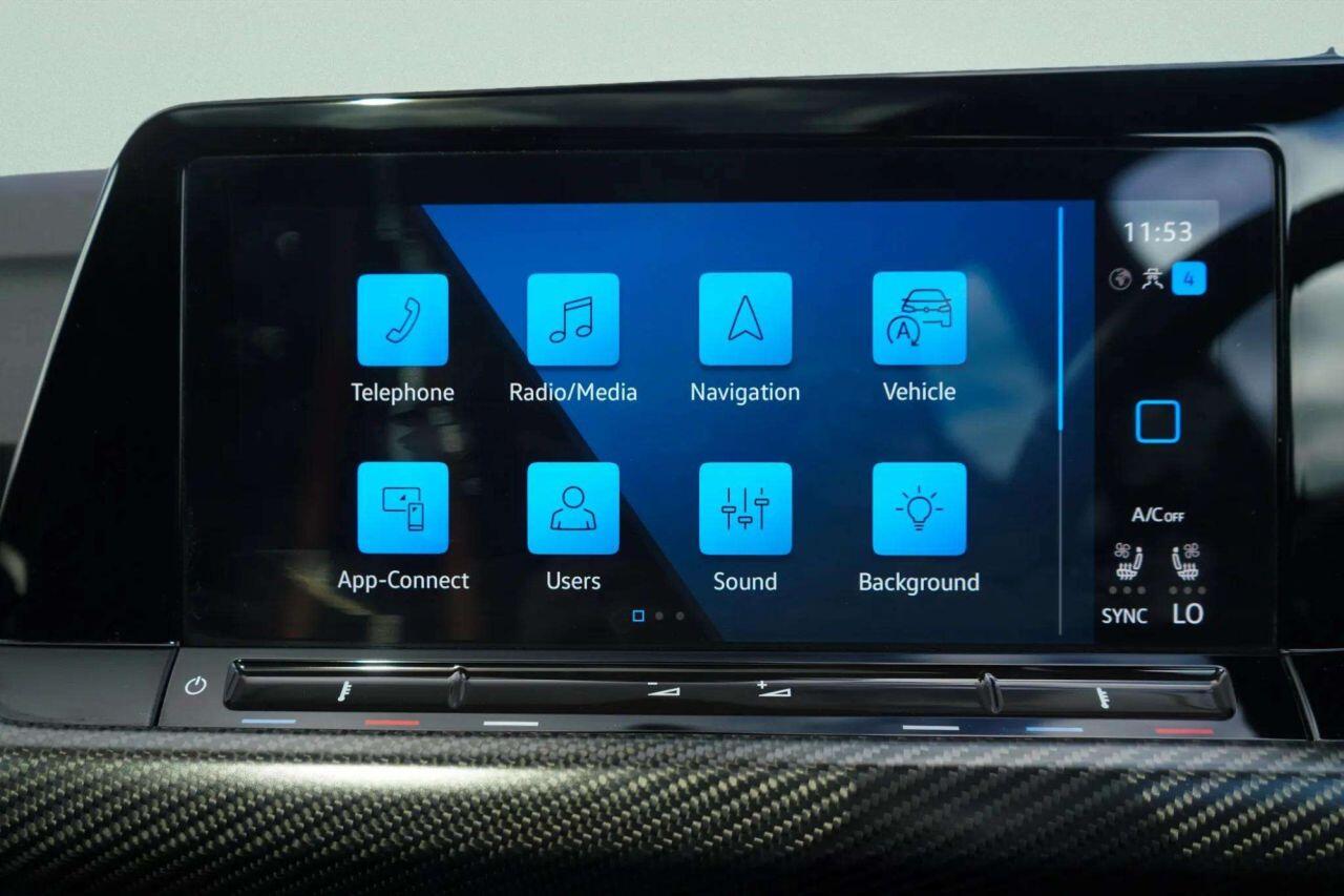 Volkswagen Golf view 30