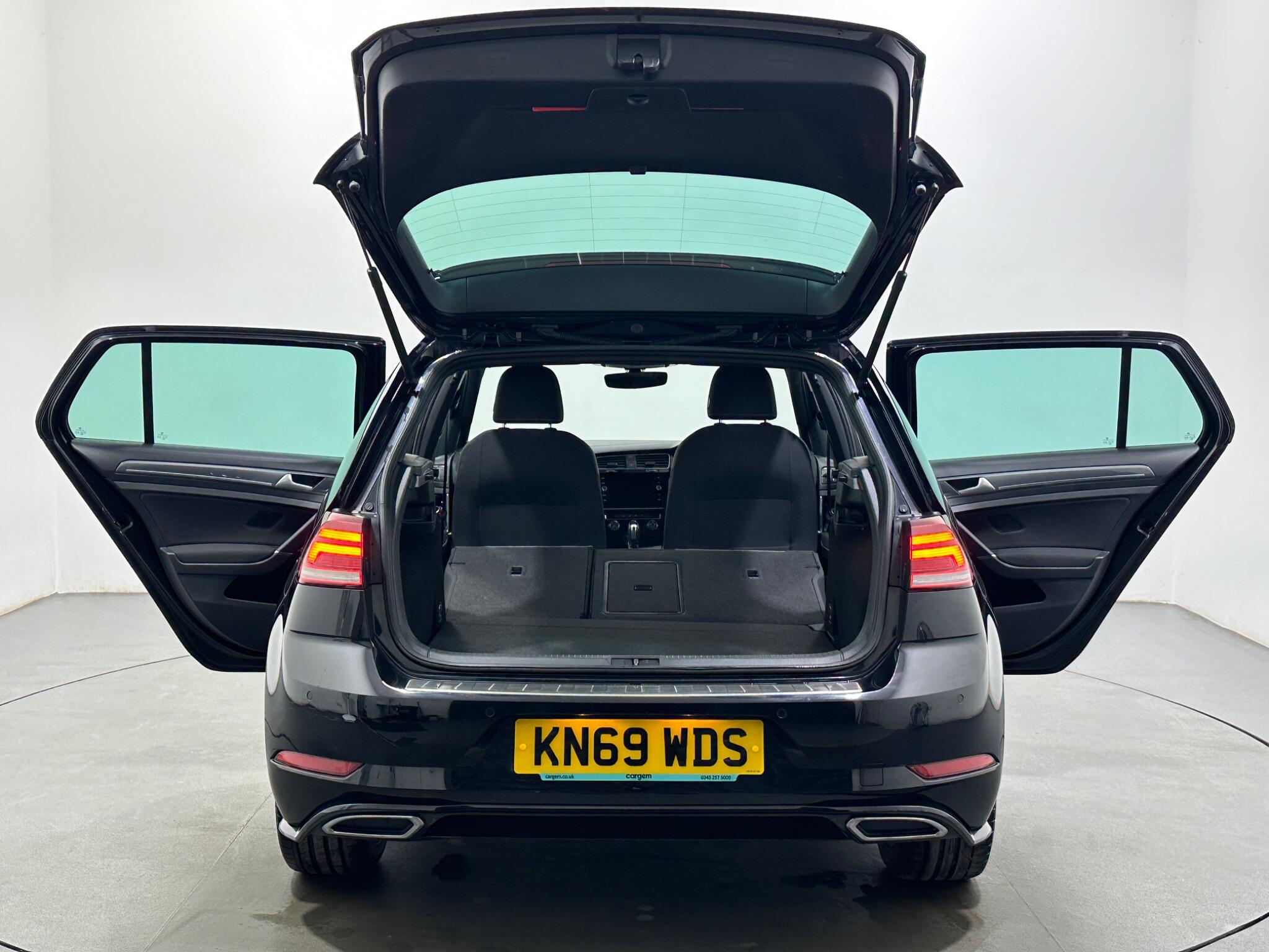 Volkswagen Golf view 45
