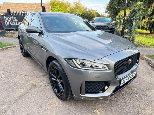 Jaguar F-Pace view 11