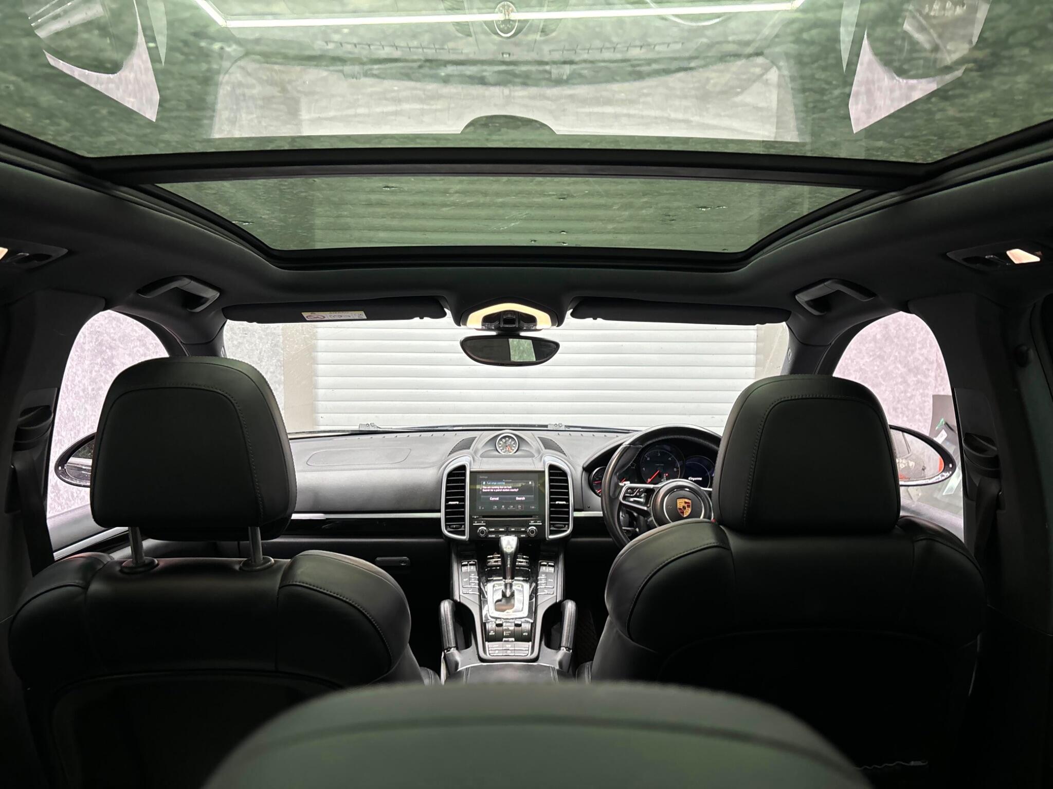 Porsche Cayenne view 51