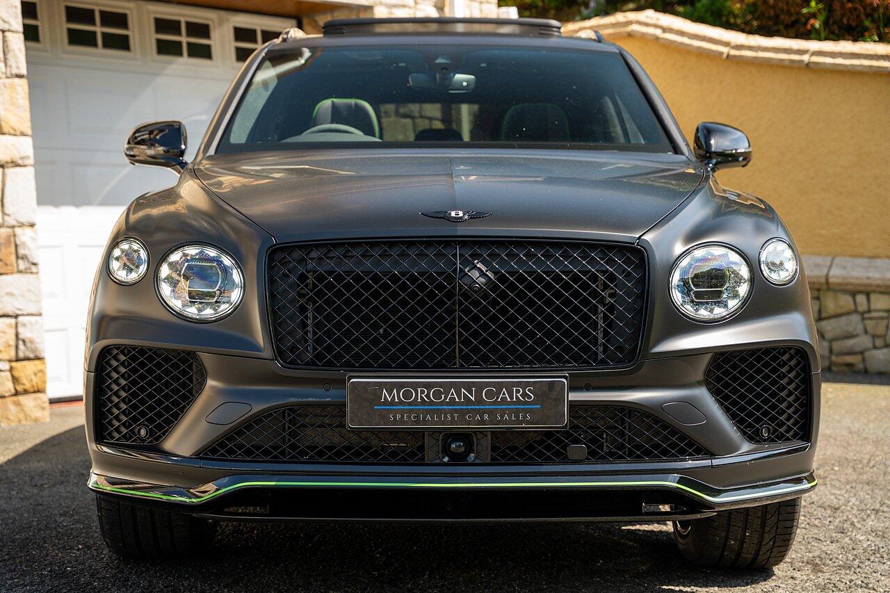 Bentley Bentayga view 42