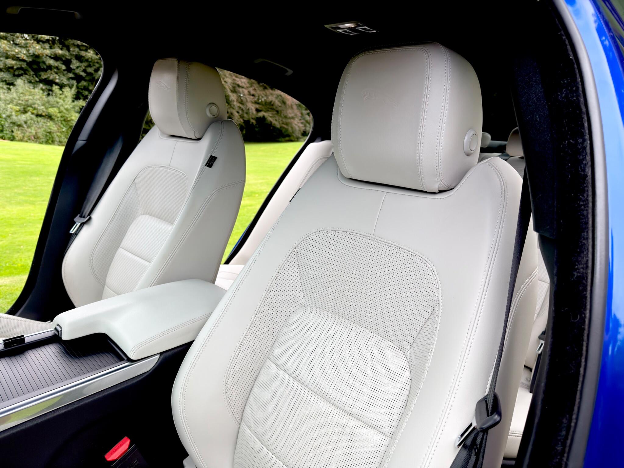 Jaguar Xe view 16