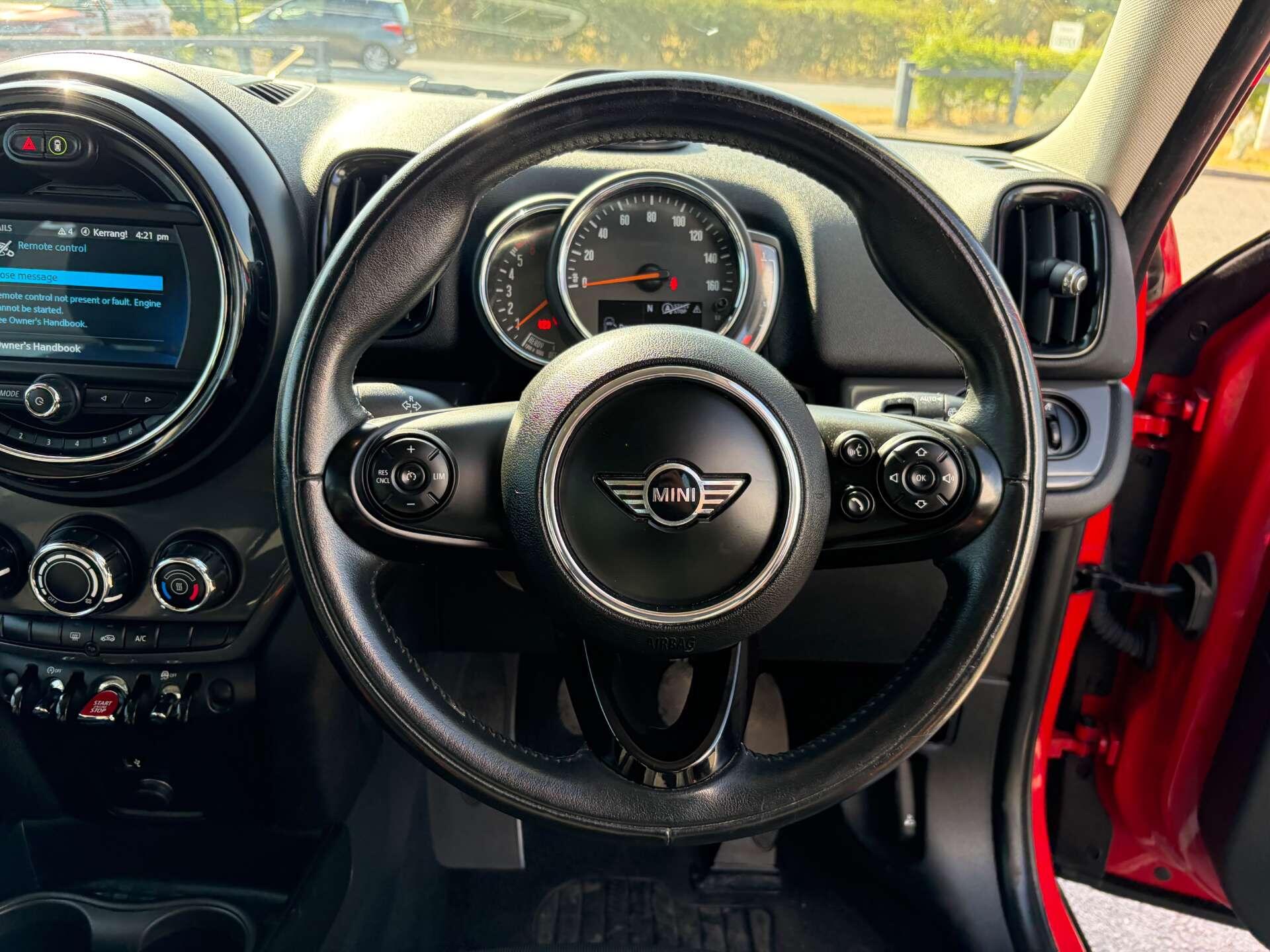 Mini Countryman view 37