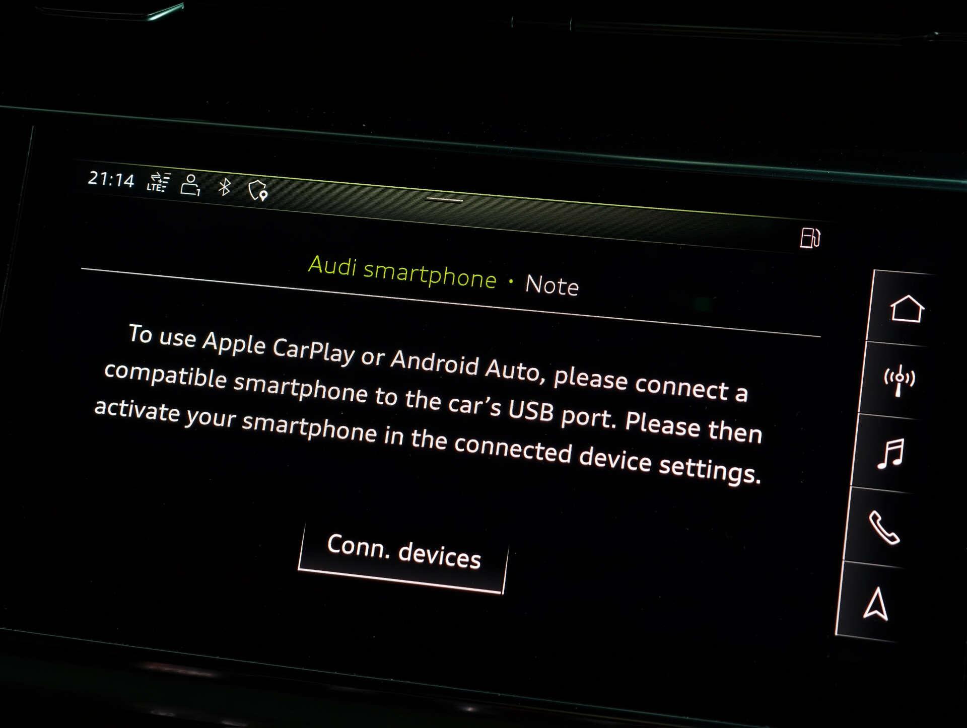 Audi Q8 view 41