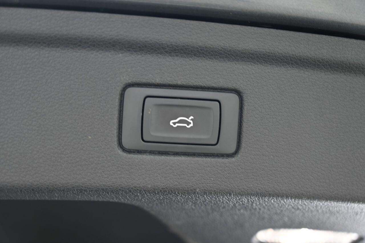 Audi S5 view 44
