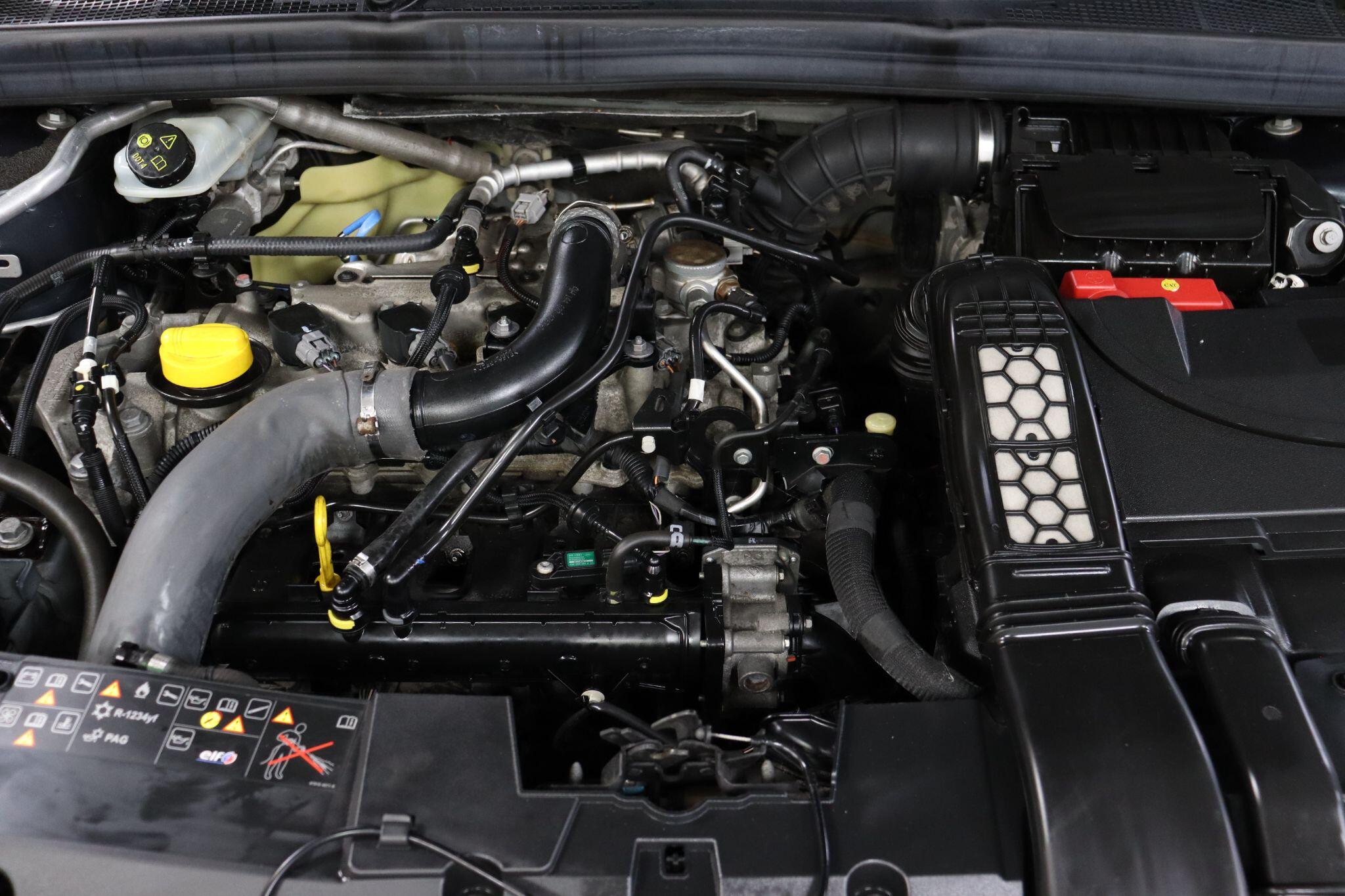 Renault Megane view 45