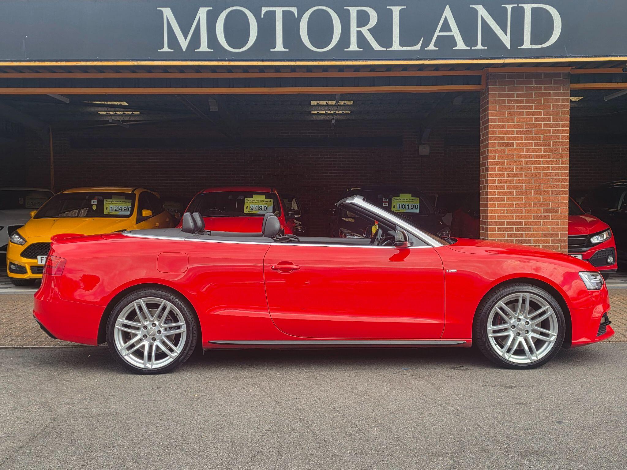 Audi A5 Cabriolet view 6