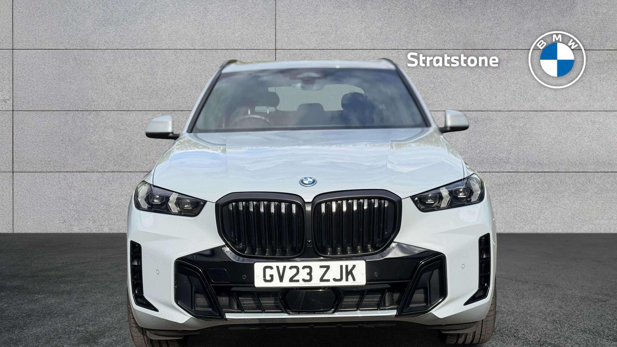BMW X5 view 42