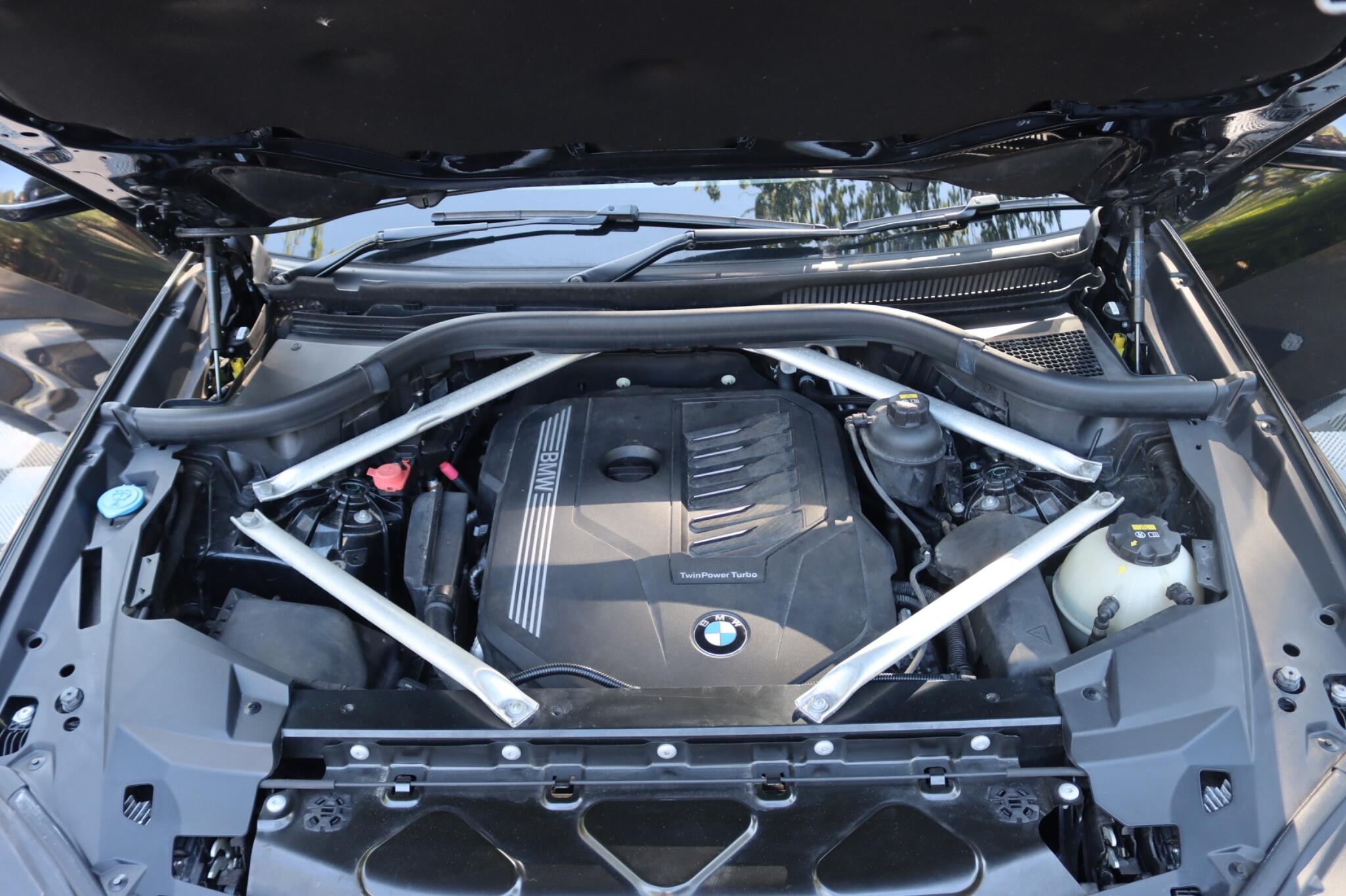 BMW X5 view 83