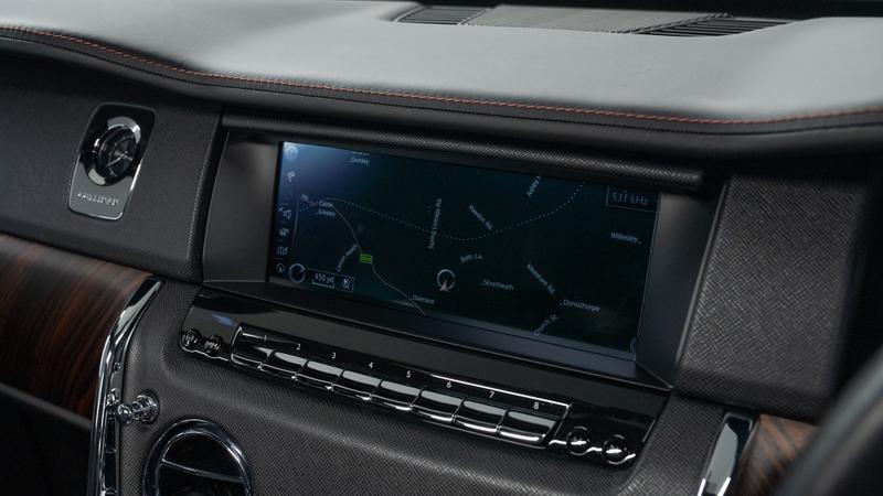 Rolls-Royce Cullinan view 32
