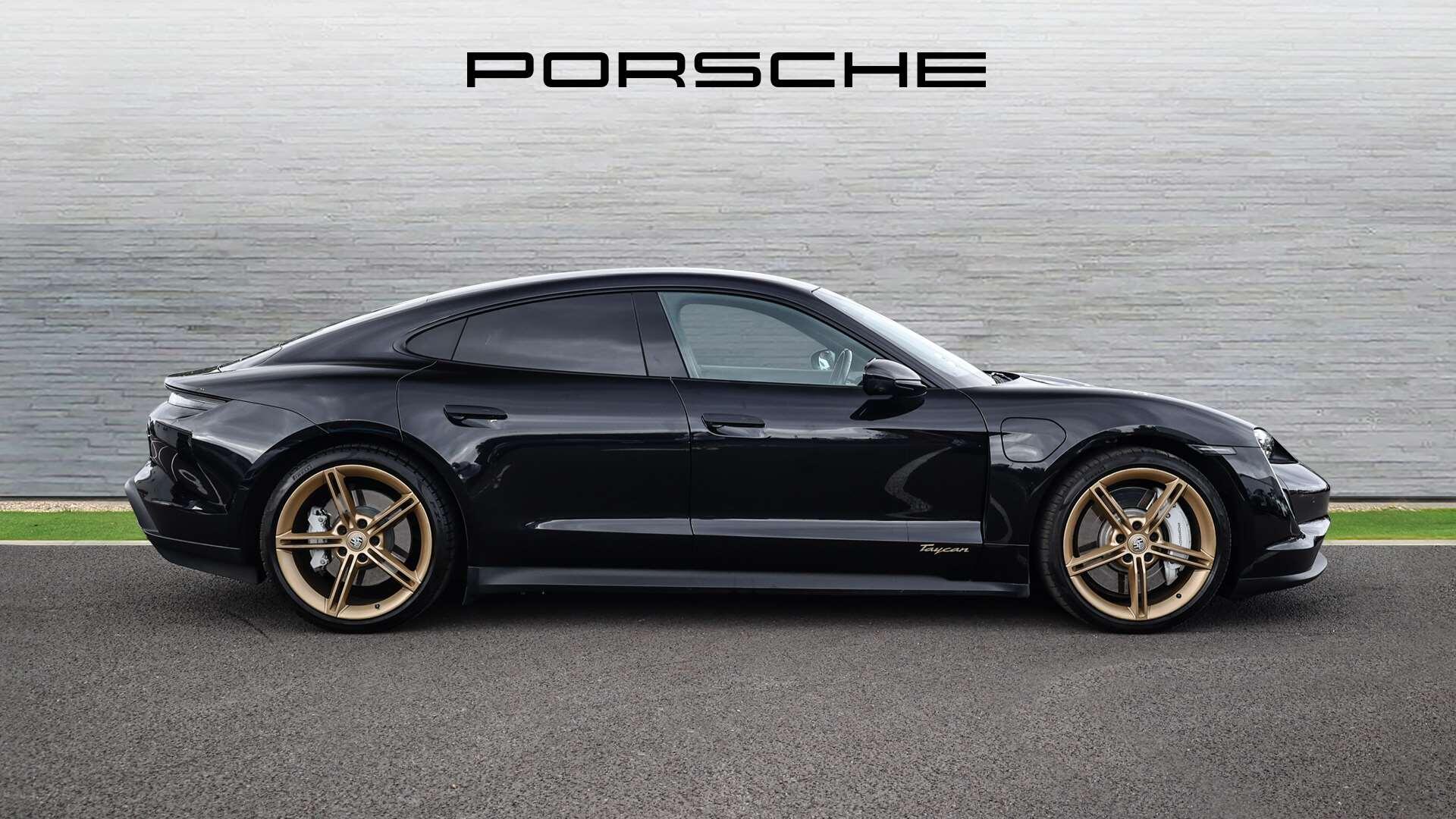 Porsche Taycan view 7