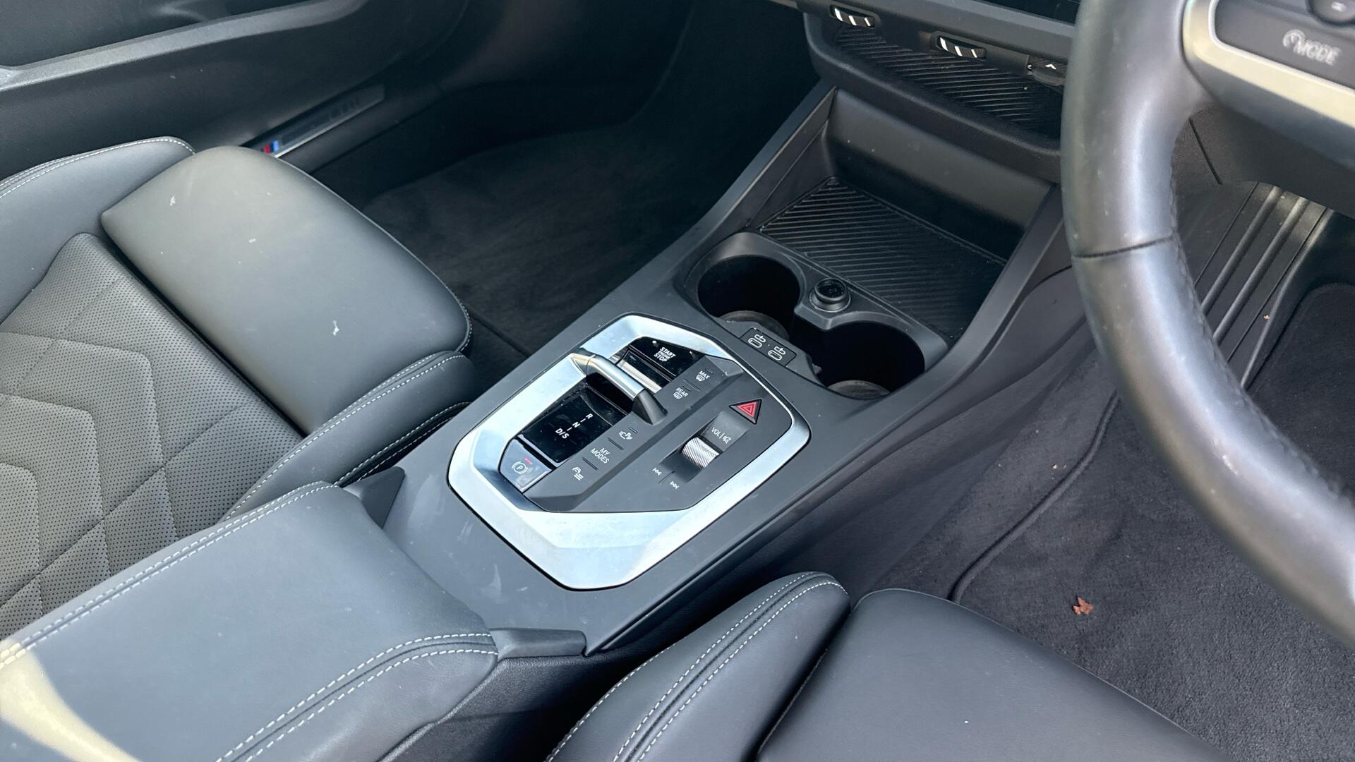 BMW 1 Series view 10