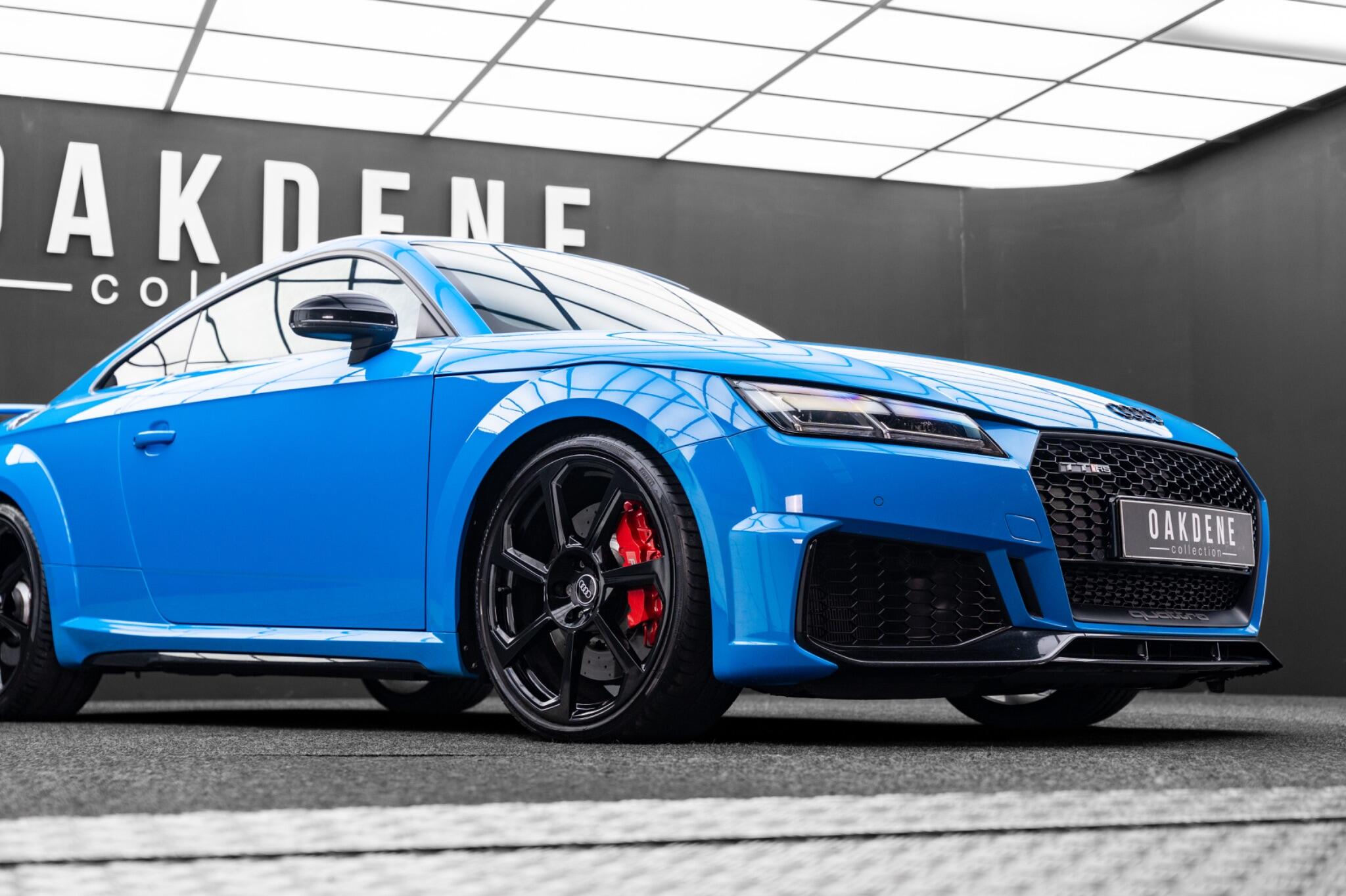 Audi TT RS view 19
