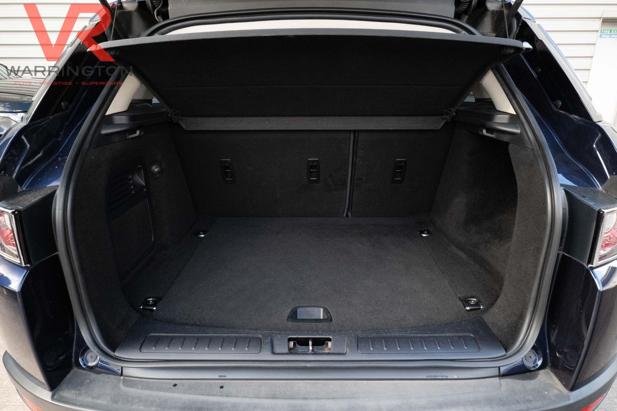 Land Rover Range Rover Evoque view 14