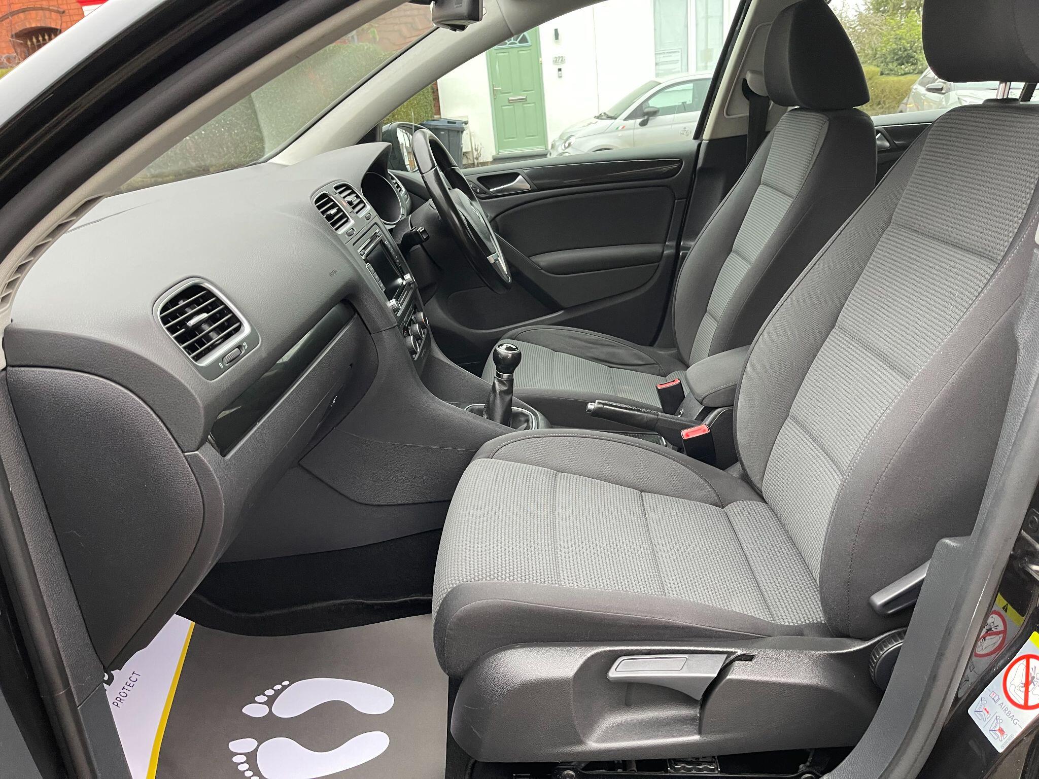 Volkswagen Golf view 28