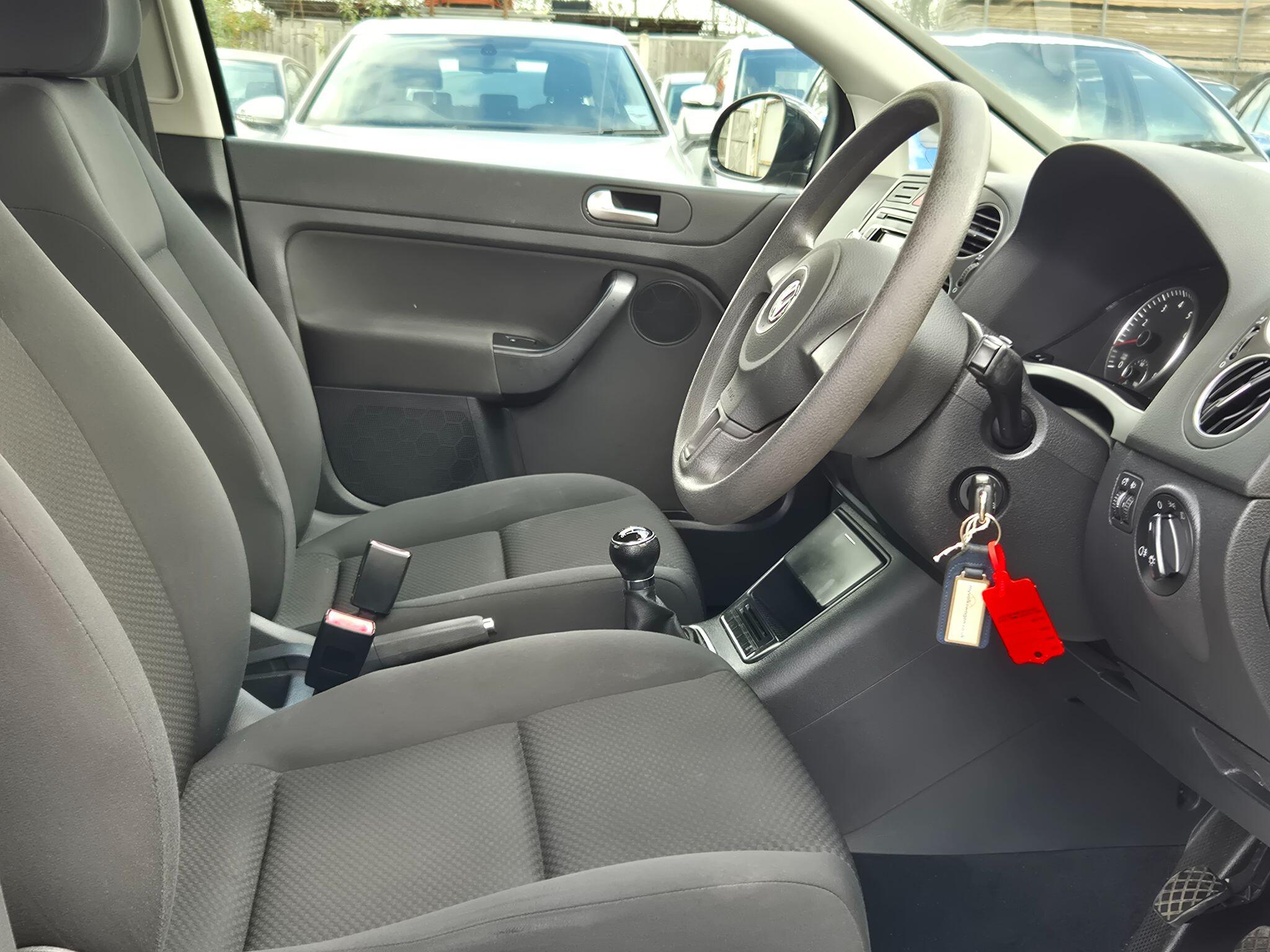 Volkswagen Golf Plus view 8