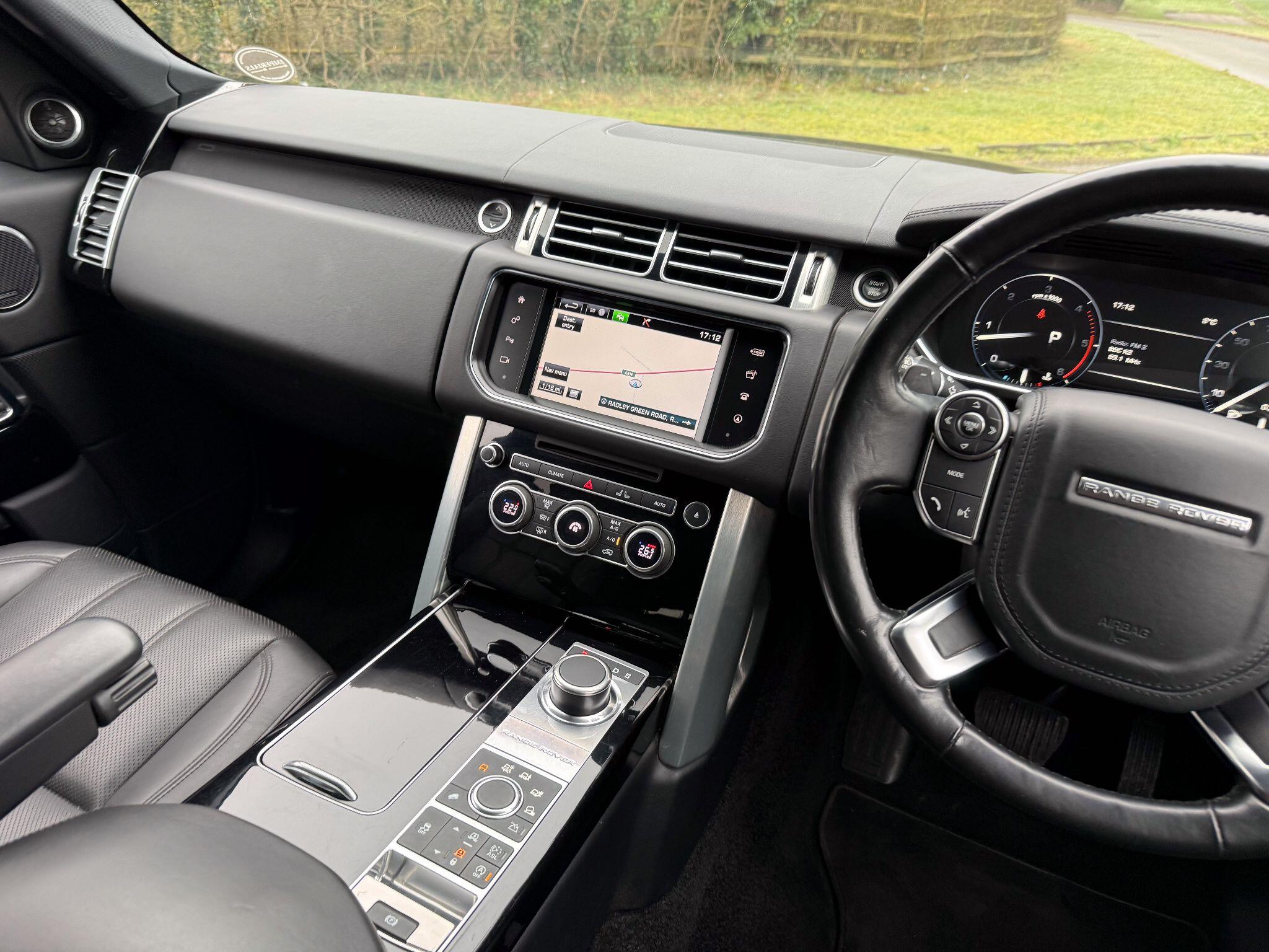 Land Rover Range Rover view 6
