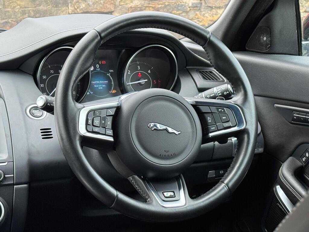 Jaguar E-Pace view 23