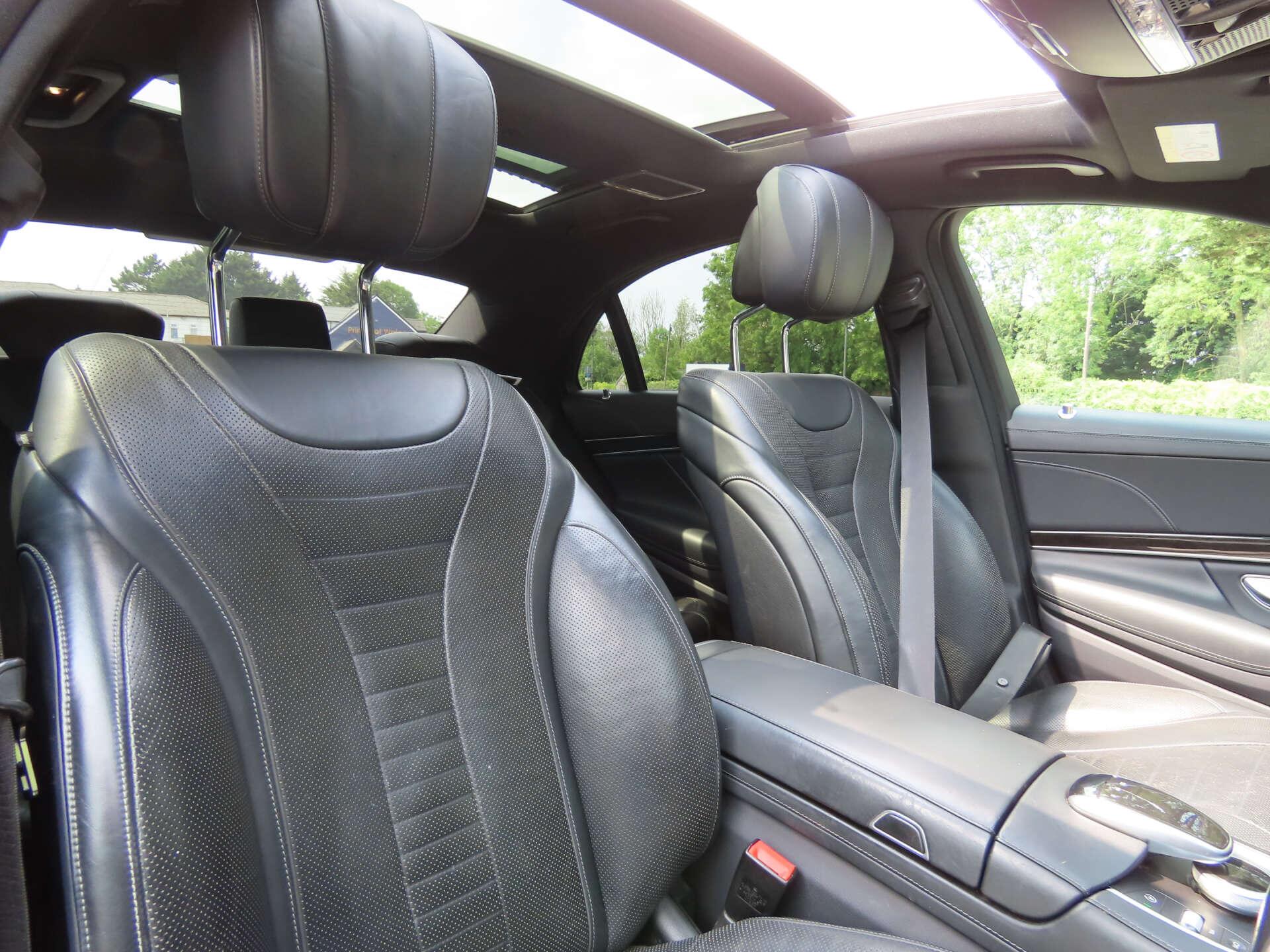 Mercedes-Benz S-Class view 9