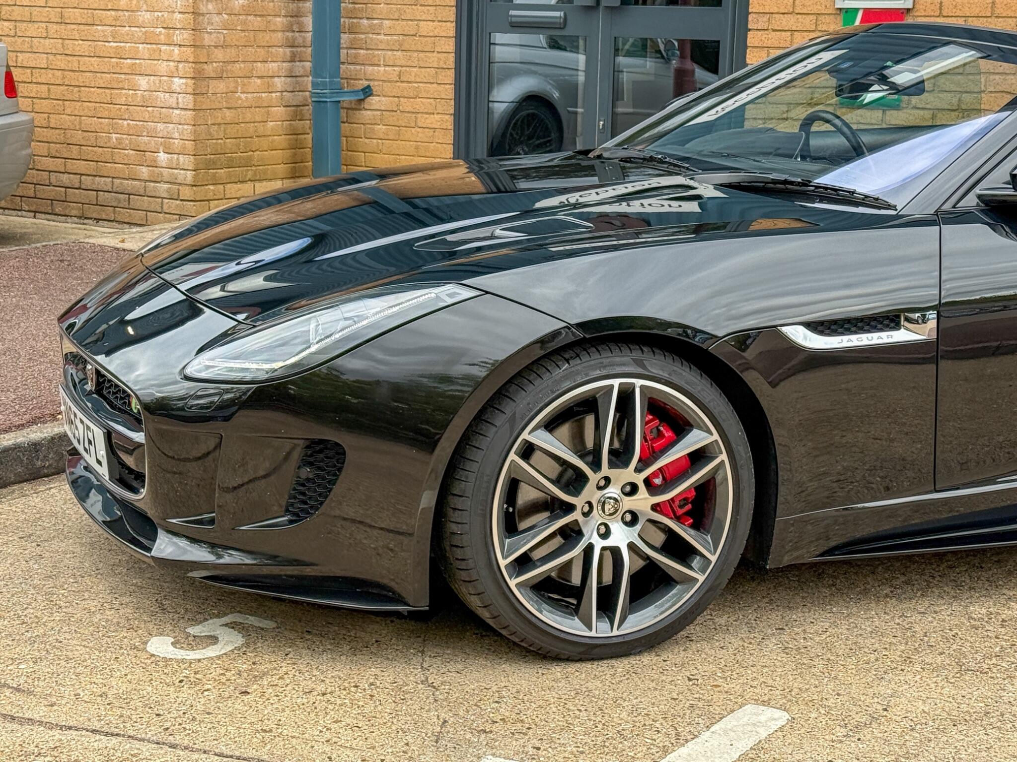 Jaguar F-Type view 6
