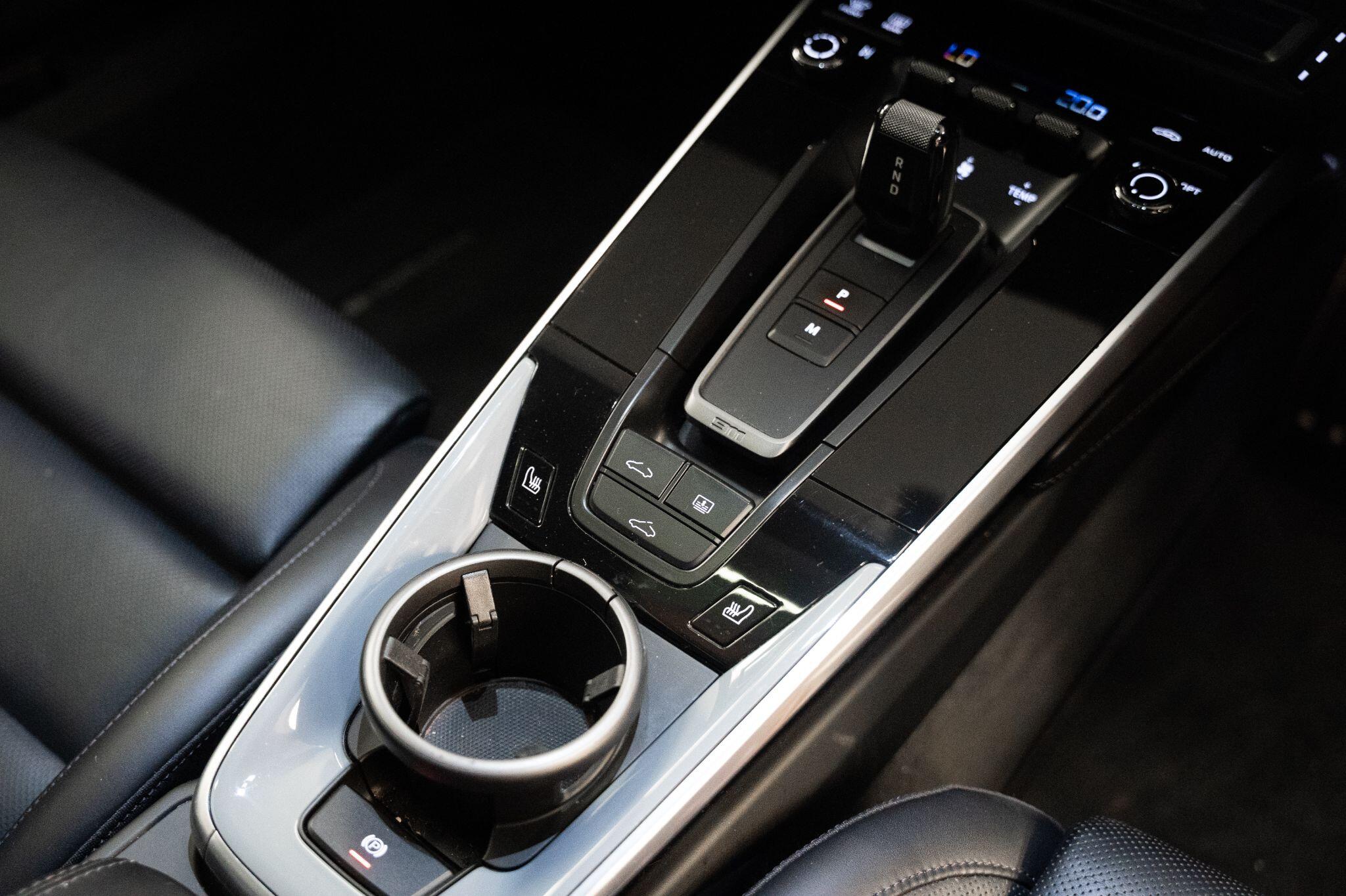 Porsche 911 view 31
