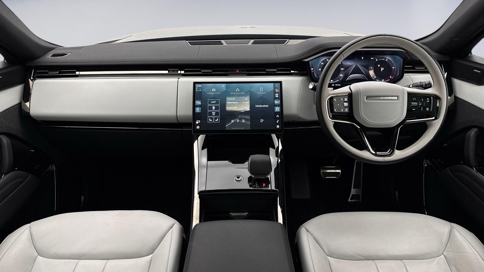 Land Rover Range Rover Sport view 9