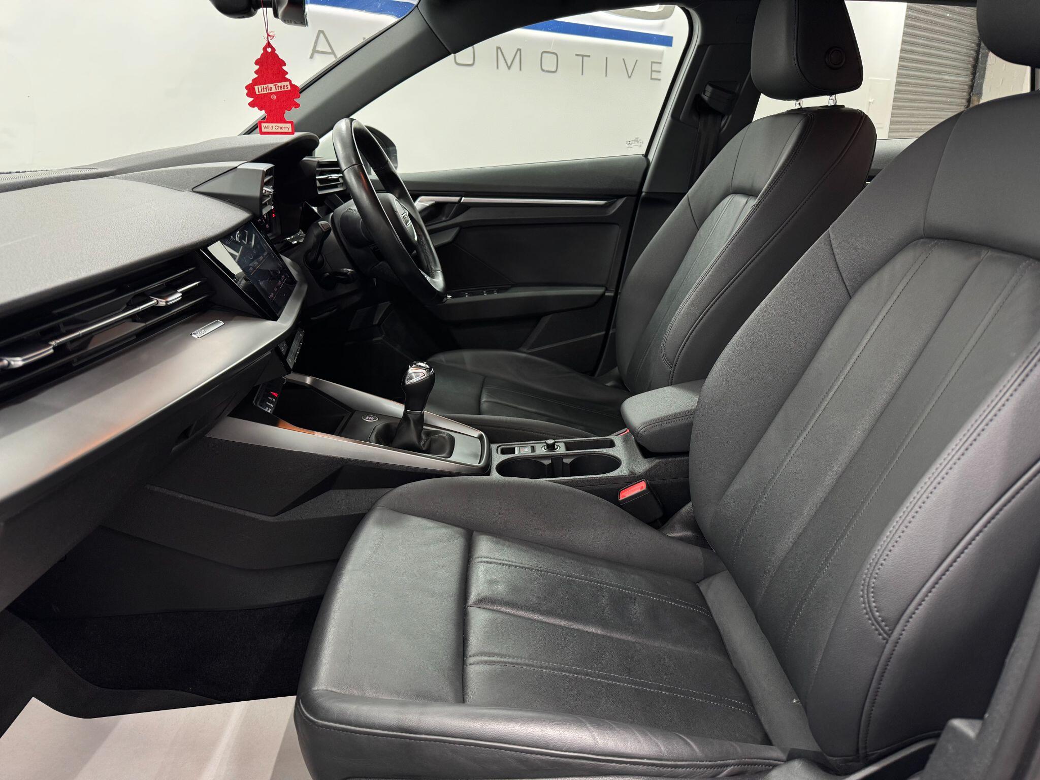 Audi A3 view 50