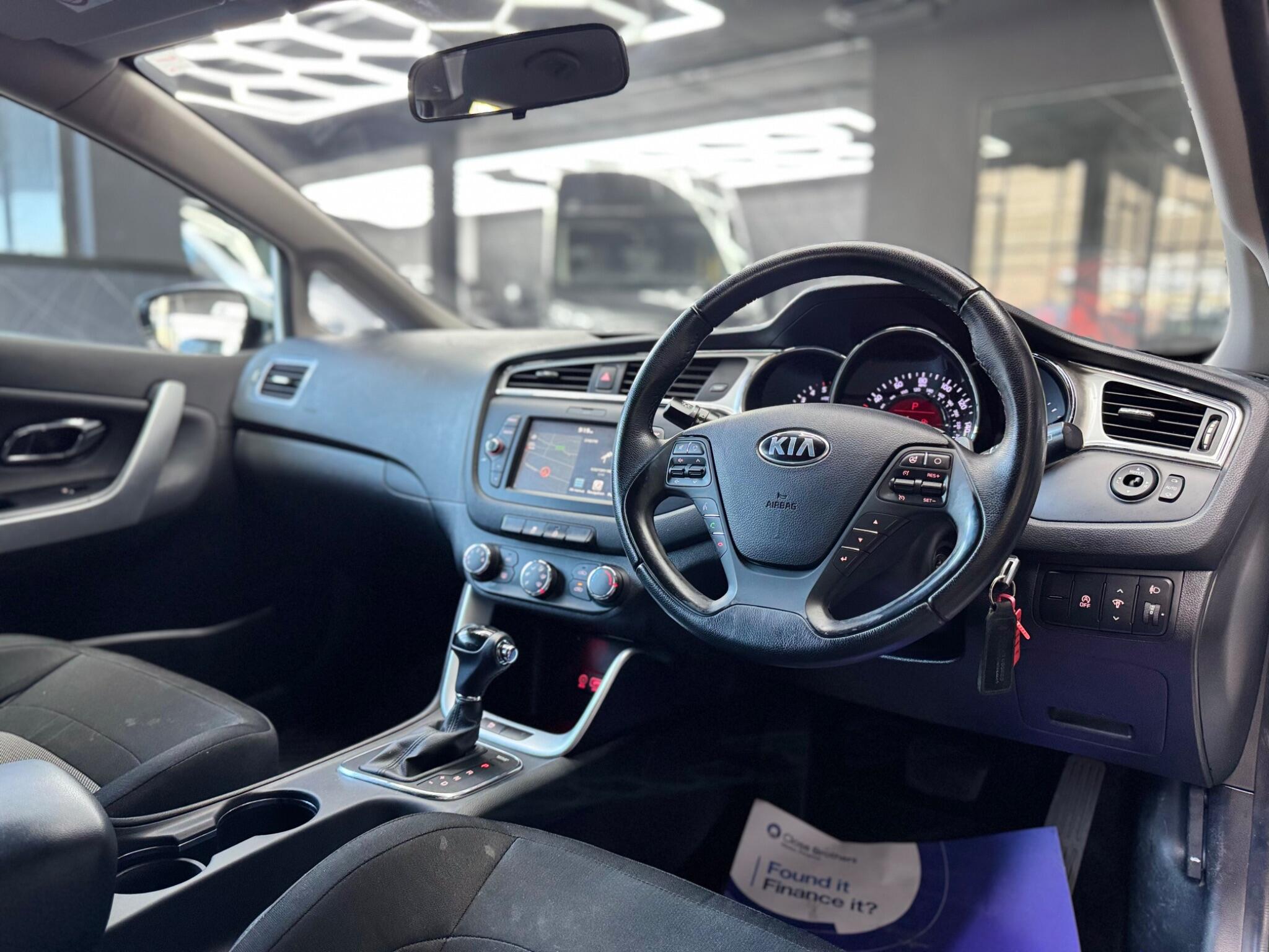 Kia Proceed view 33
