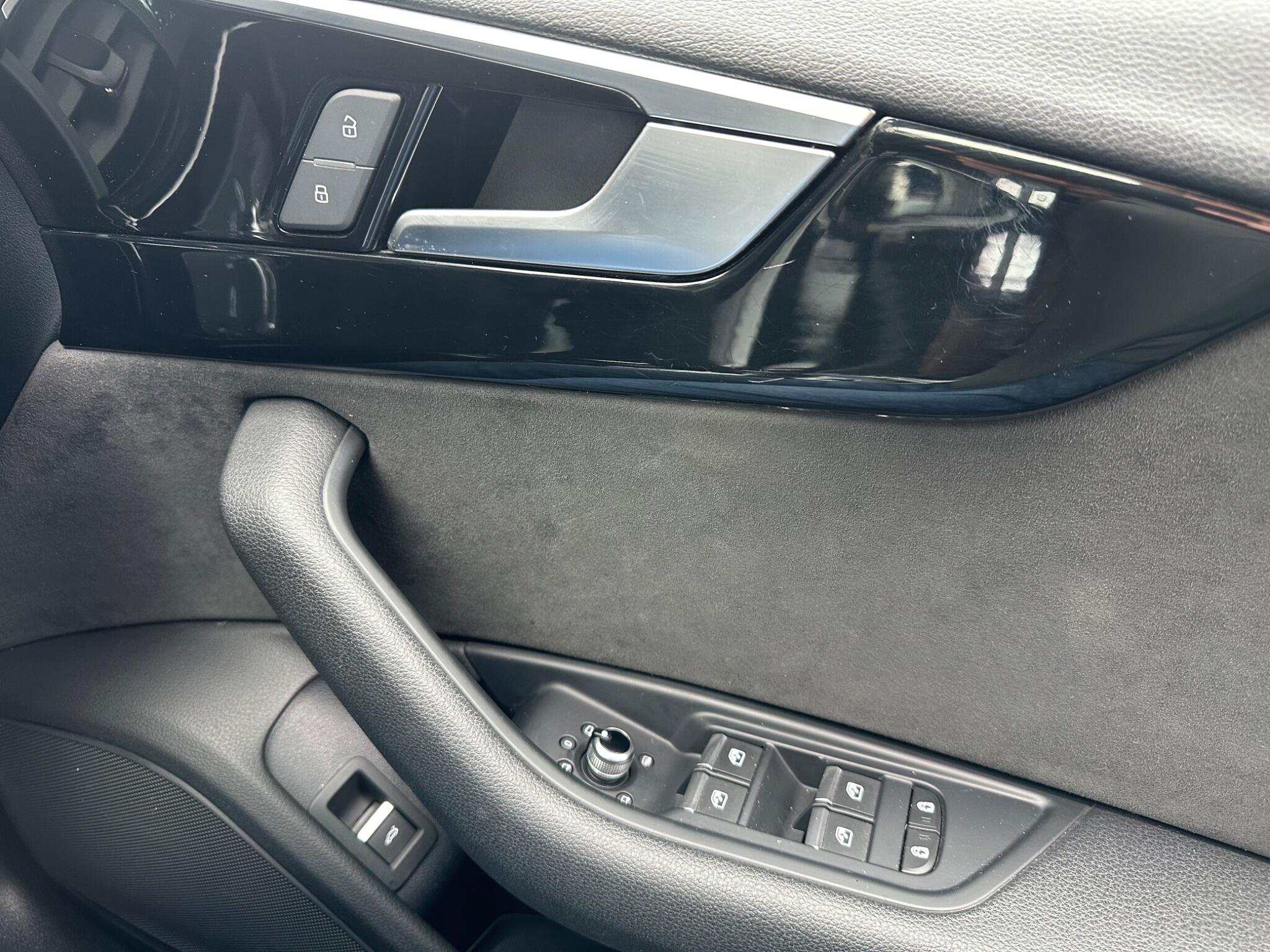 Audi A5 view 9