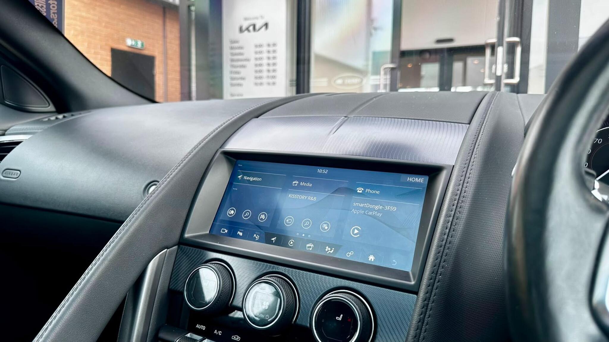 Jaguar F-Type view 38
